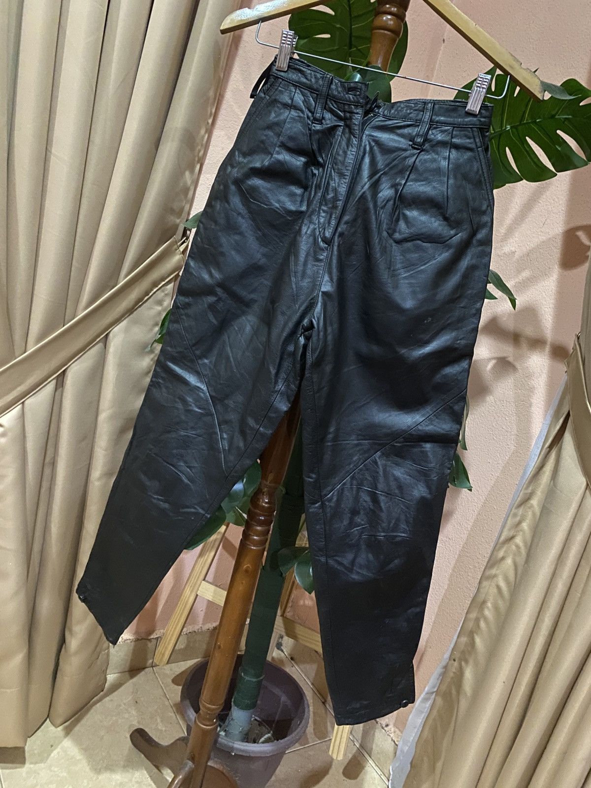 Leather MIRABELLE de ARRIERE Leather Tapered Pants Cowhide Leather Size 22" - 2 Thumbnail