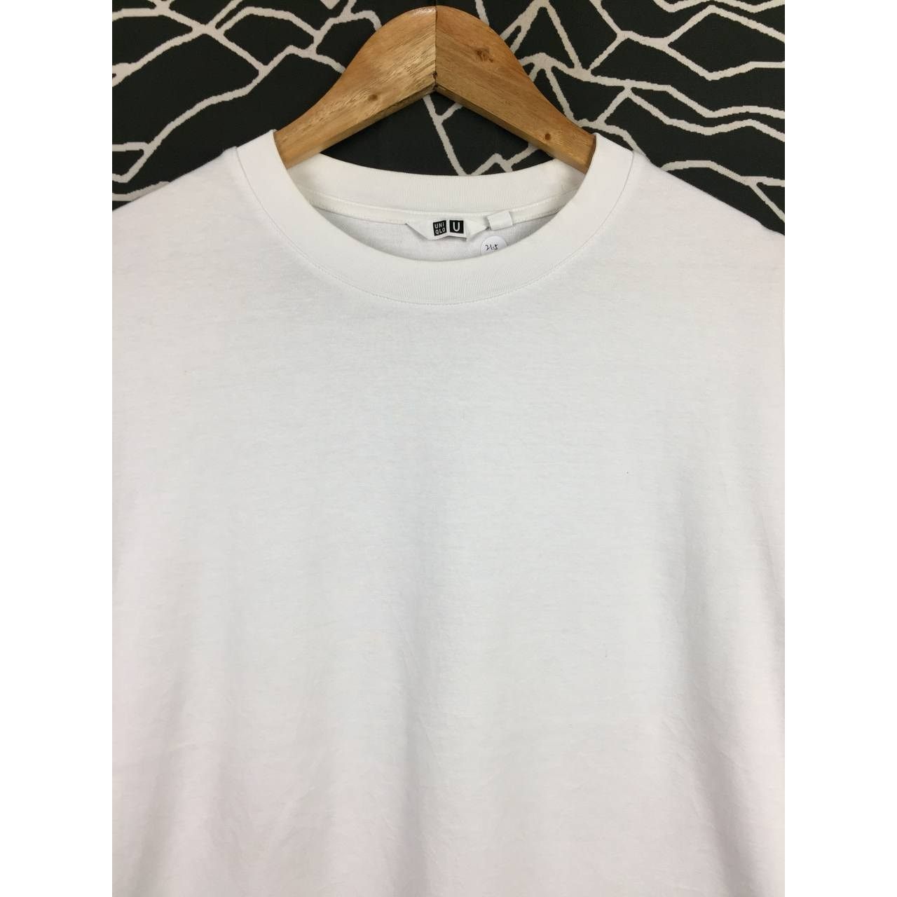 Japanese Brand × Uniqlo Uniqlo U AIRism Crew Neck Half Sleeve Oversized Tee Size US M / EU 48-50 / 2 - 3 Thumbnail