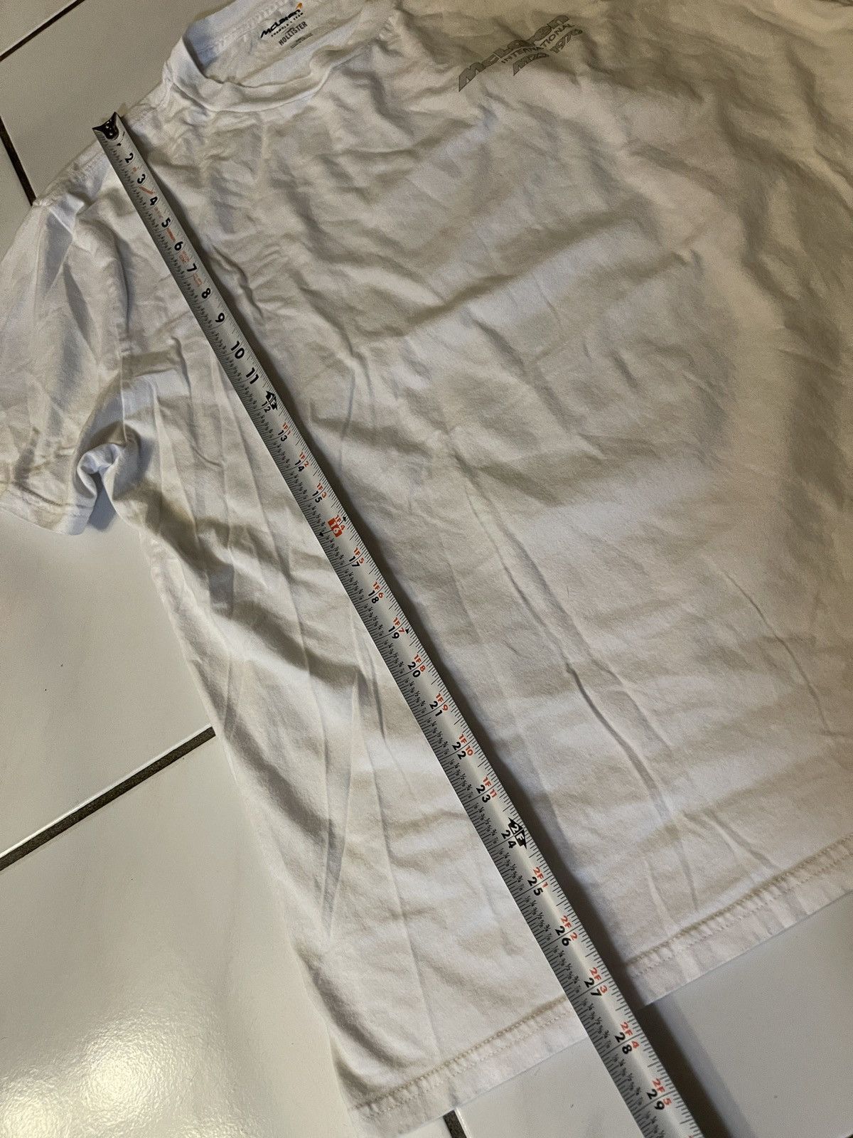 Hollister Hollister x McLaren Graphic T-shirt Men XL McLaren M23 1976 Size US XL / EU 56 / 4 - 6 Thumbnail