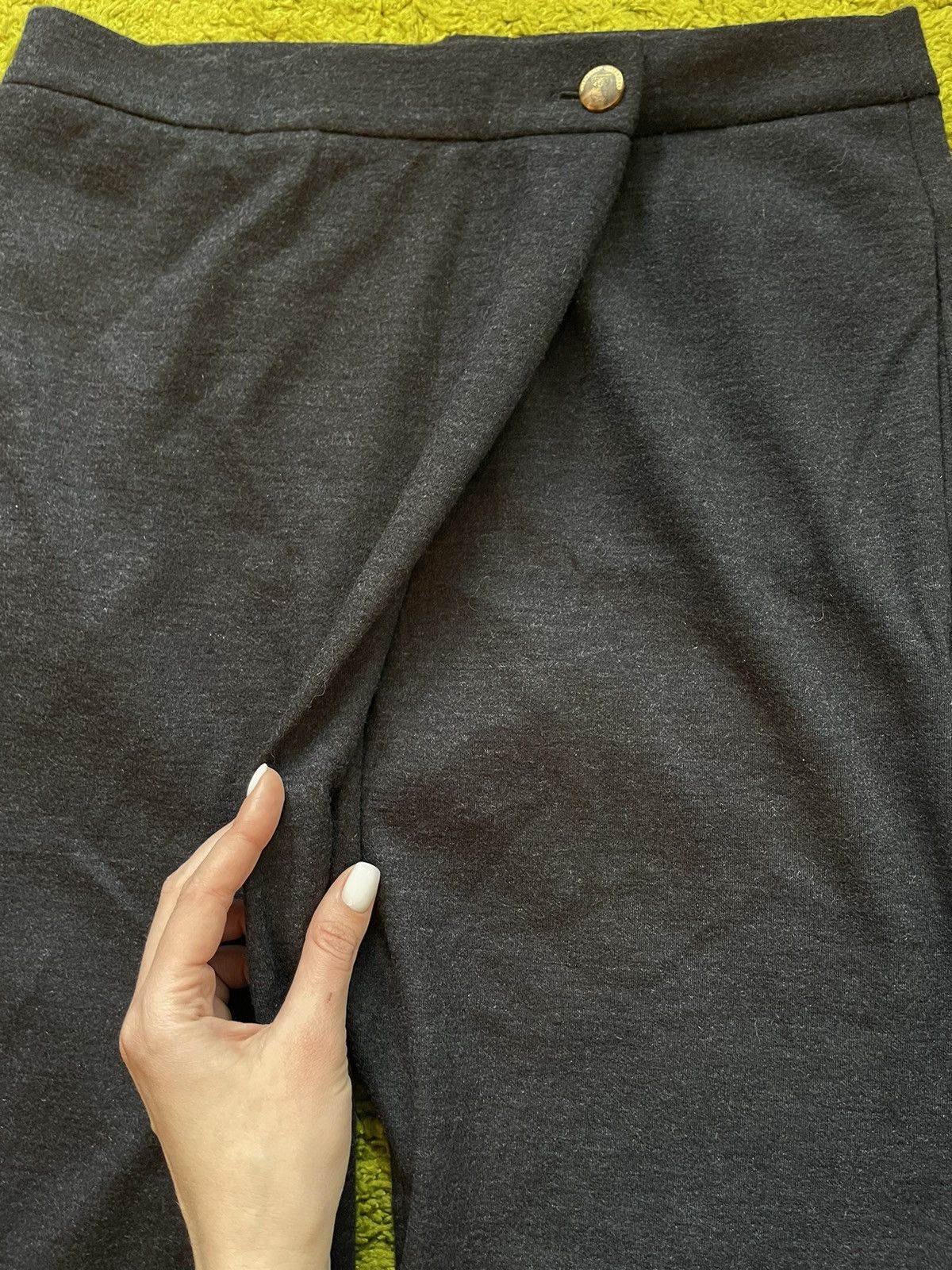 Brunello Cucinelli × Designer Brunello Cucinelli 100% cashmere assymetric joggers pants Size 25" / US 0 / IT 36 - 4 Thumbnail
