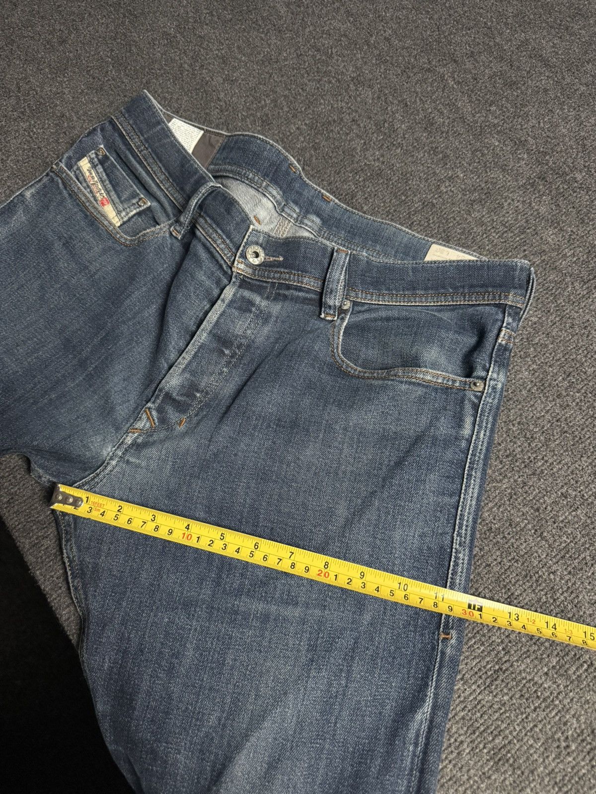 Diesel 00s Diesel Tepphar Slim Tapered Carrot Distressed Jeans W34 Size US 34 / EU 50 - 24 Thumbnail