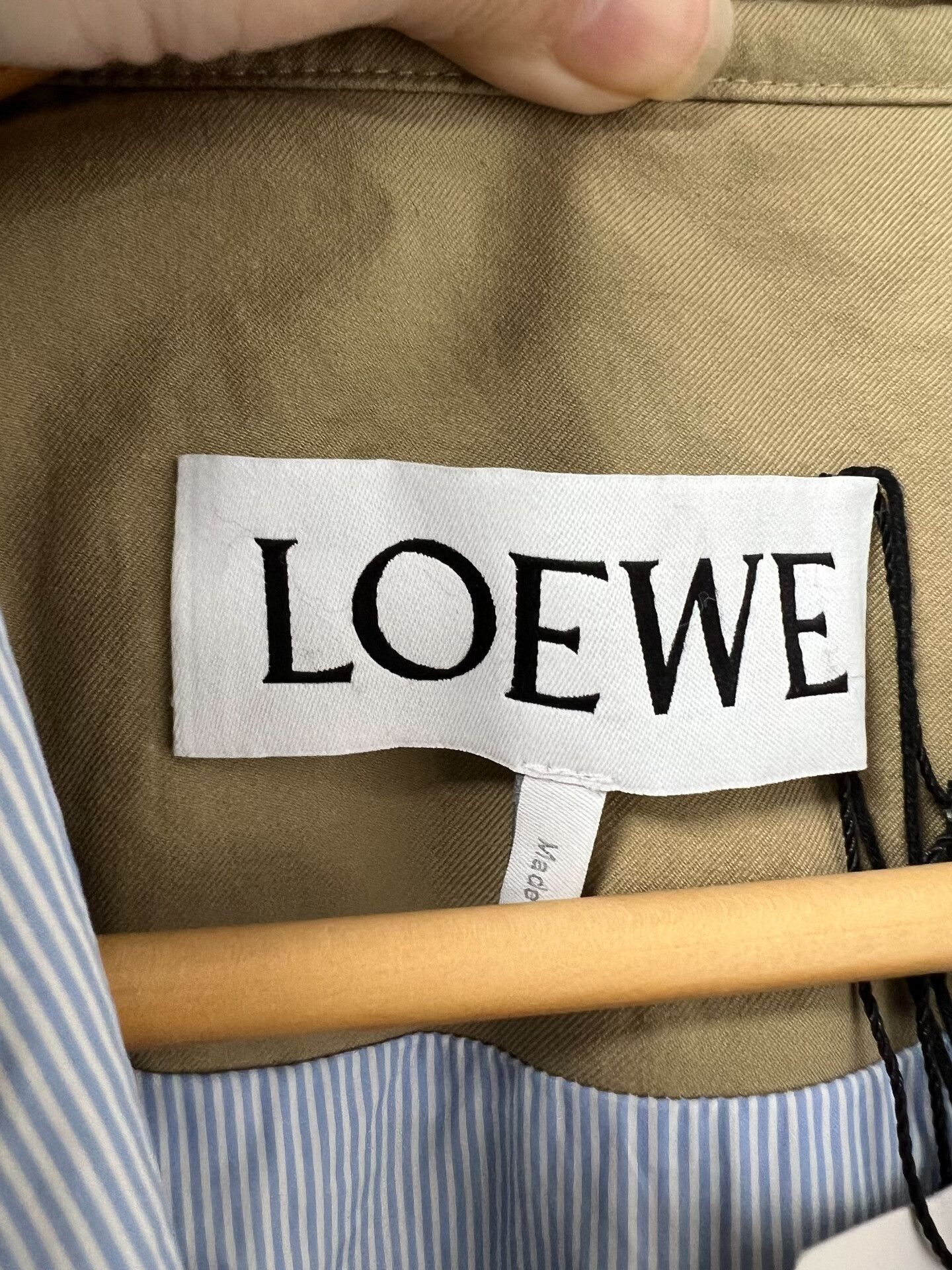 Loewe LOEWE Khaki Windbreaker with Hood Size US S / EU 44-46 / 1 - 3 Thumbnail