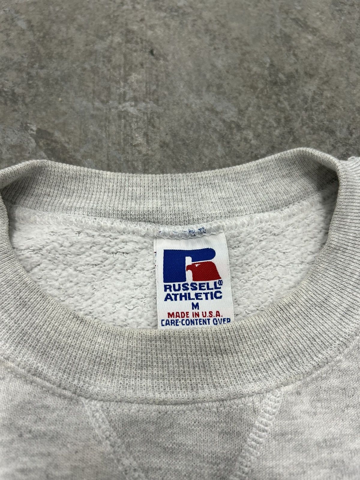 Vintage Vintage Russell athletic sweatshirt Kansas Size US M / EU 48-50 / 2 - 4 Thumbnail