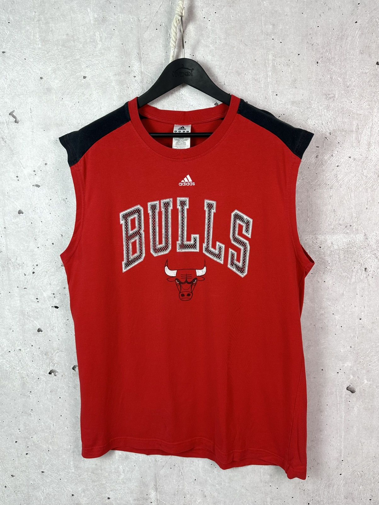 Adidas × NBA × Vintage Adidas Chicago Bulls Deng Sleeveless Printed Red Top Size US XL / EU 56 / 4 - 1 Thumbnail