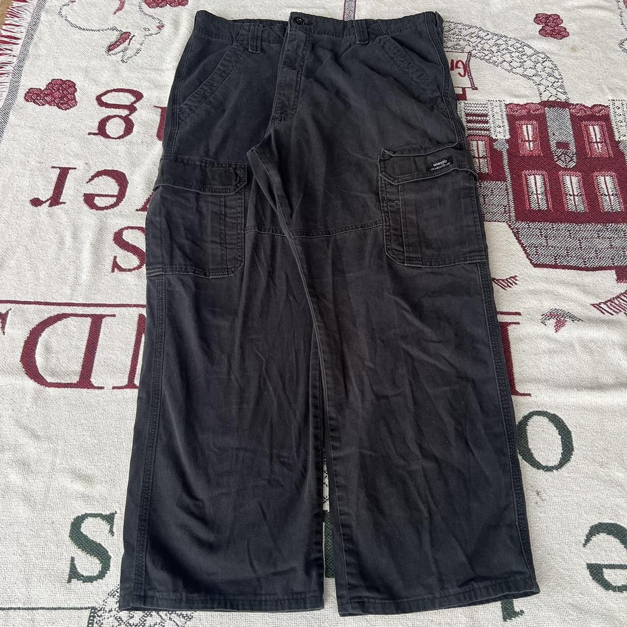 Vintage Vintage 2000s/Y2K Essential Grunge Gorpcore Black Cargo Pants! Size US 36 / EU 52 - 3 Thumbnail