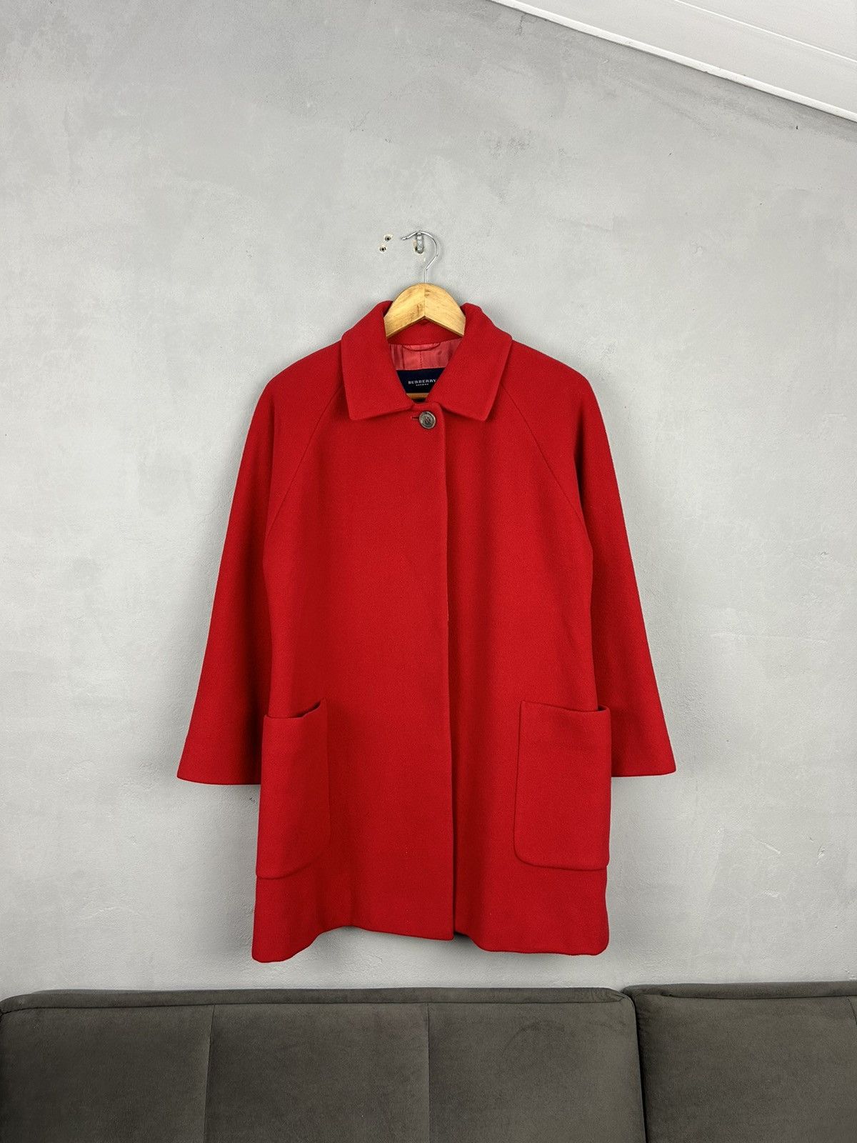Burberry London Red Wool Cashmere Coat – Women’s 38