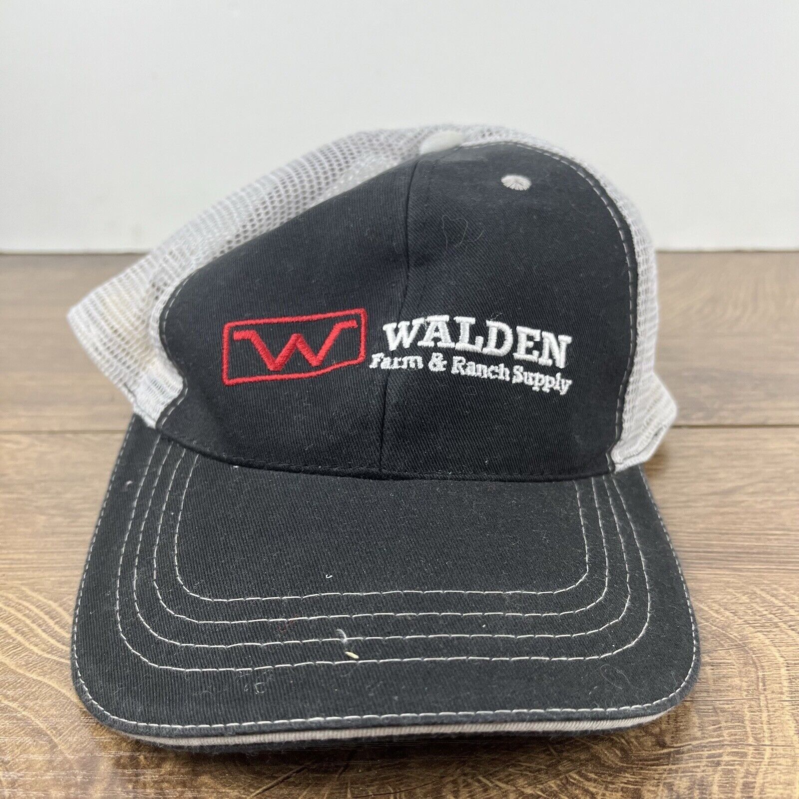 Other Walden Farm & Ranch Supply Hat Adjustable Hat Black Hat Adul Size ONE SIZE - 5 Thumbnail