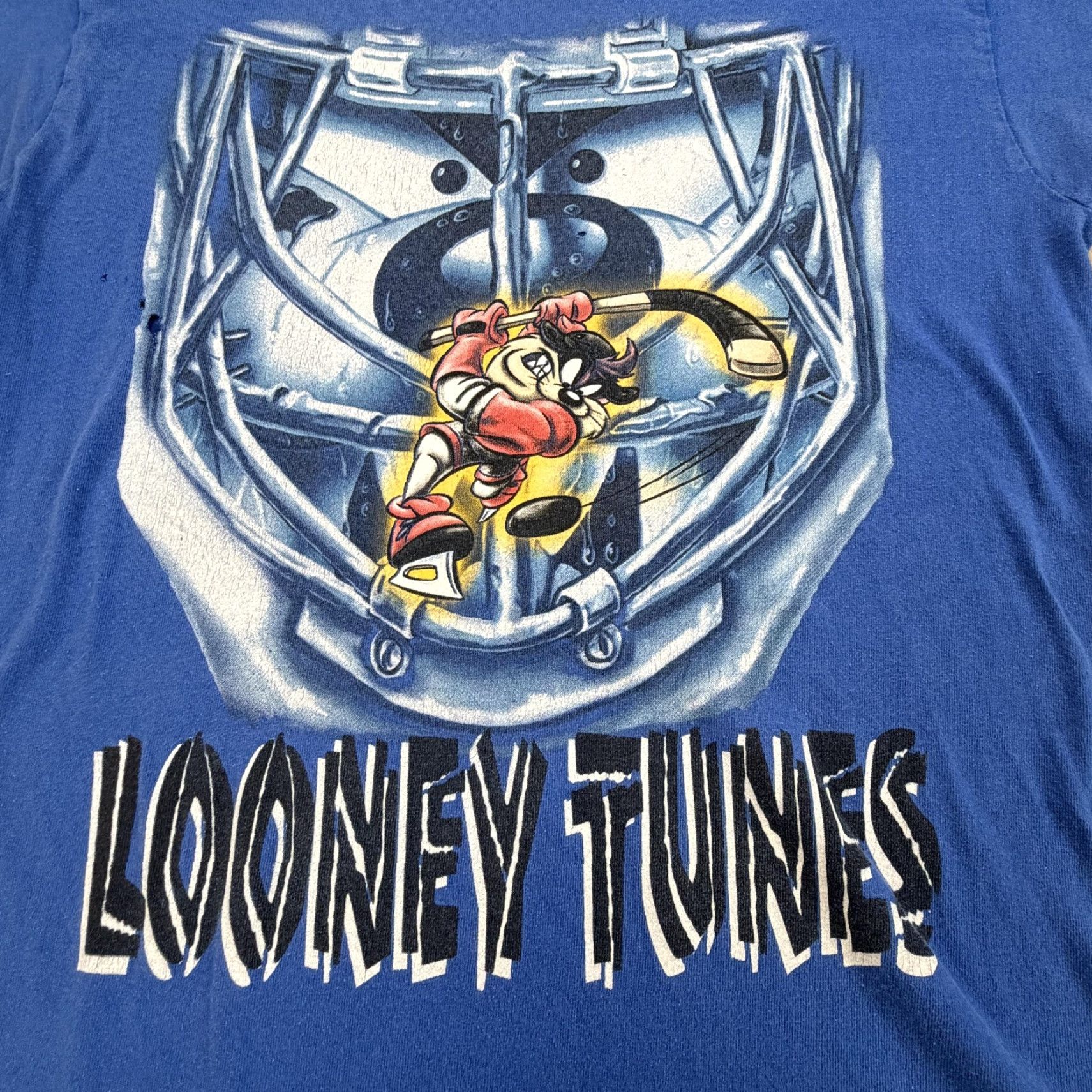 Vintage Vintage Looney Tunes Shirt Mens Medium Blue Taz Hockey Cartoon Graphic 90s Size US M / EU 48-50 / 2 - 5 Thumbnail