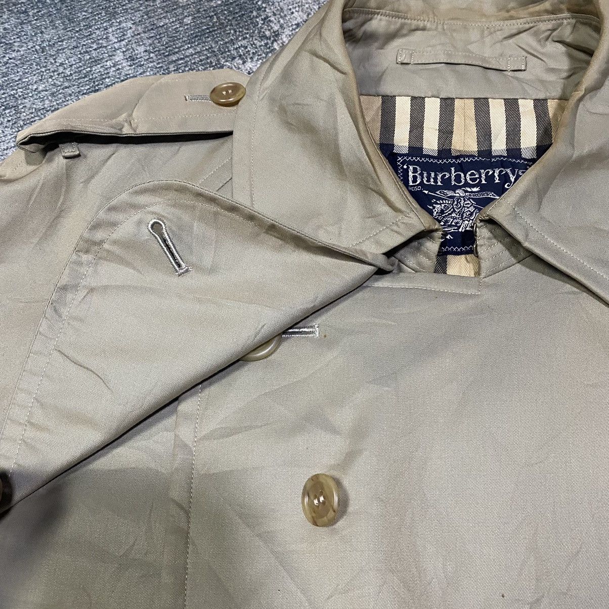 Burberry × Vintage Vintage Burberrys Long Jacket Bondage Nova Check Lining Size US L / EU 52-54 / 3 - 12 Thumbnail