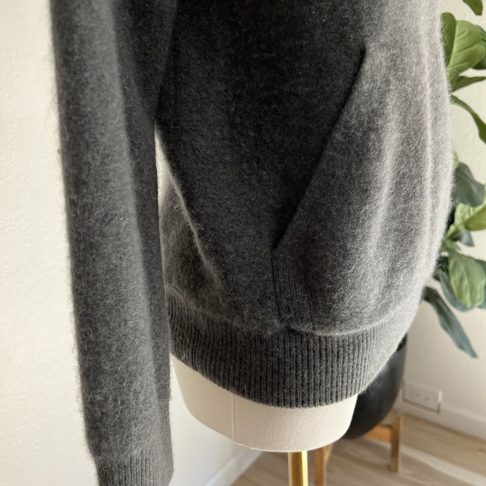 Vince $495 Vince Cashmere Pullover Hoodie Grey XS Women Sweater Size XS / US 0-2 / IT 36-38 - 4 Thumbnail