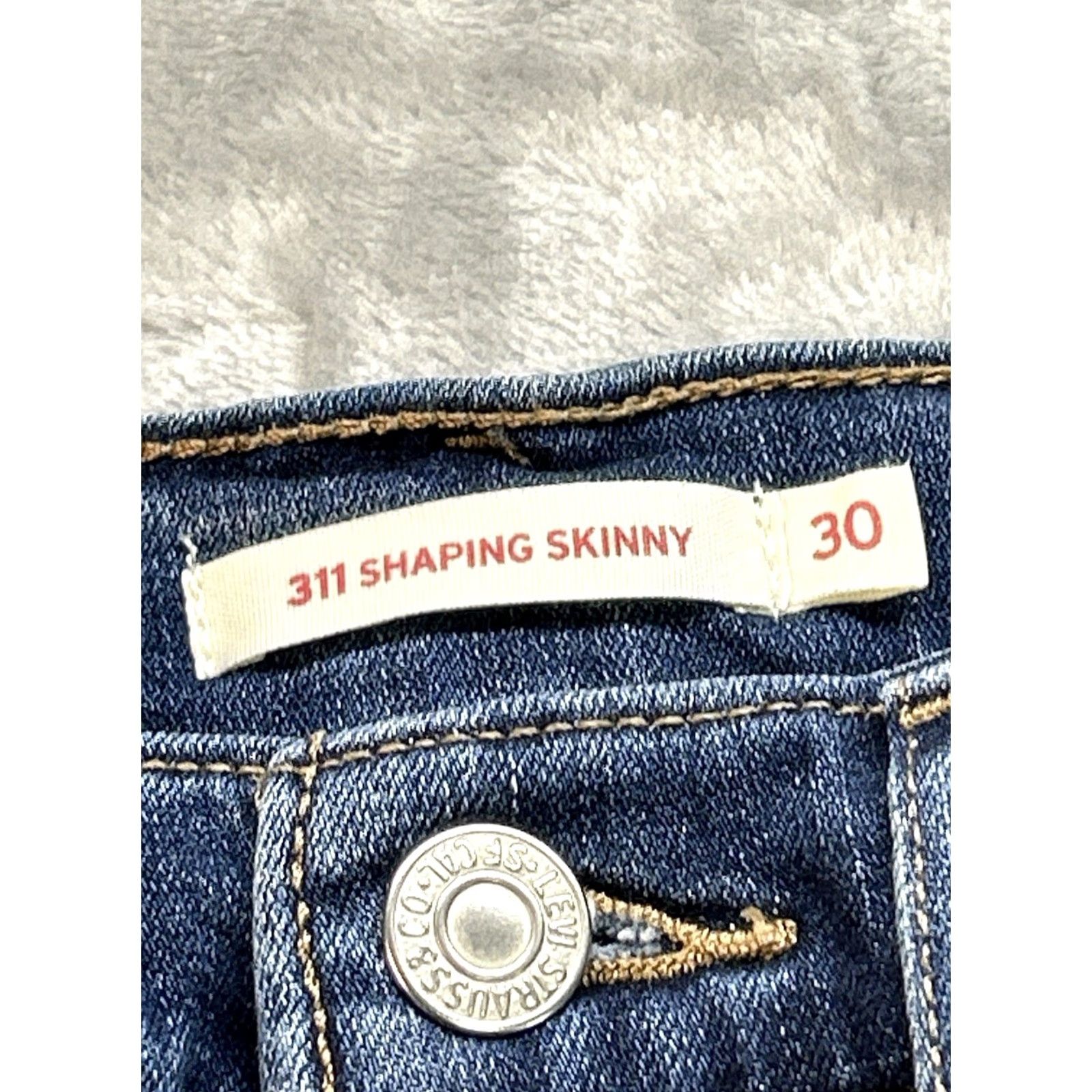 Levi's Levi's 311 Shaping Skinny Jeans Womens 30 Blue Mid Rise 5-Pocket Stretch Denim Vintage No (N/A) Size 30" / US 8 / IT 44 - 7 Thumbnail