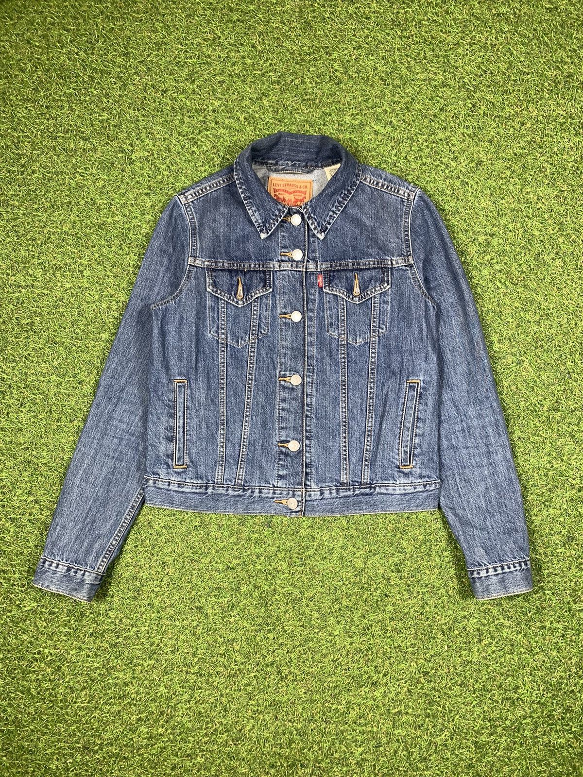Levi's × Levi's Vintage Clothing × Vintage Vintage Levi’s denim jacket jeans streetwear y2k size S Size S / US 4 / IT 40 - 2 Thumbnail