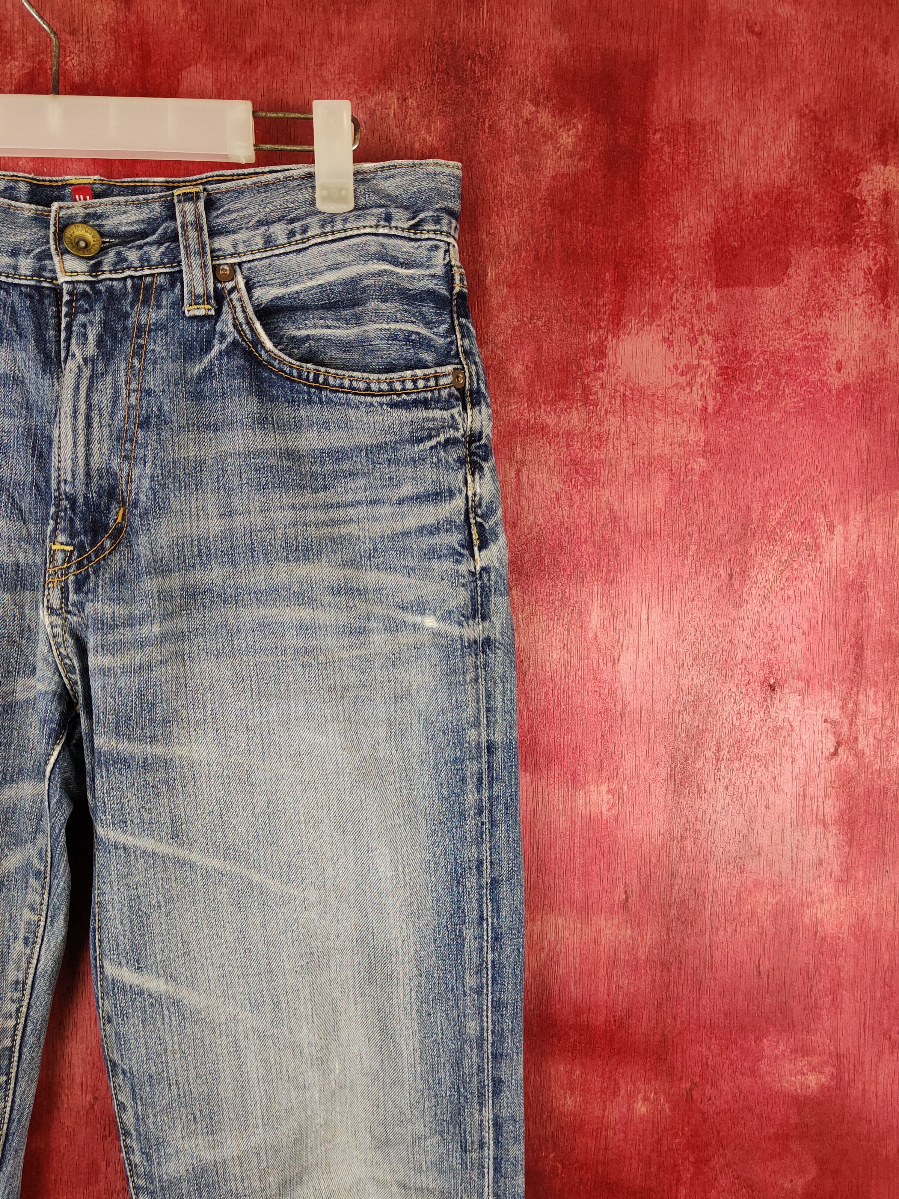 Japanese Brand Uniqlo Blue Faded Distressed Ripped Jeans #S1677 Size US 32 / EU 48 - 5 Thumbnail