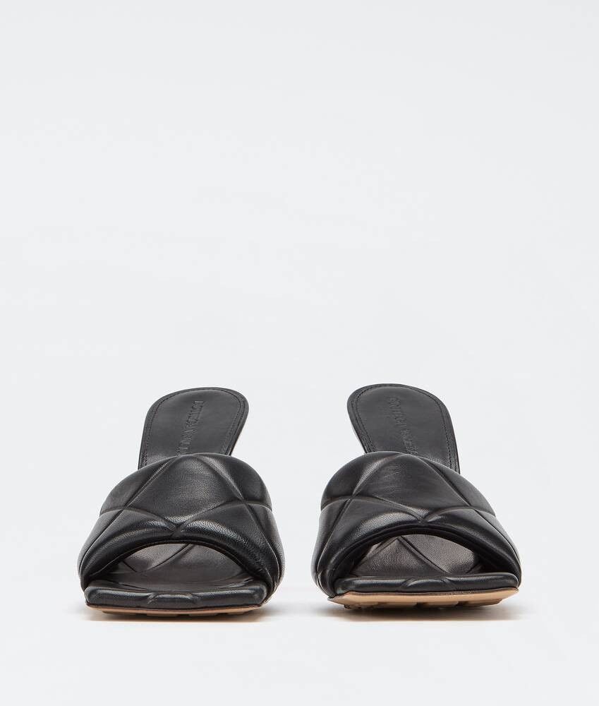 Bottega Veneta o1lf3ng10525 Rubber Lido Sandals in Black Size US 9 / IT 39 - 2 Thumbnail