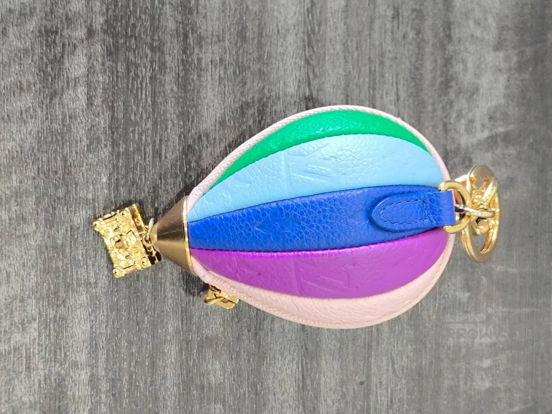 Louis Vuitton Louis Vuitton Hot Air Balloon Keychain. Size ONE SIZE - 2 Thumbnail