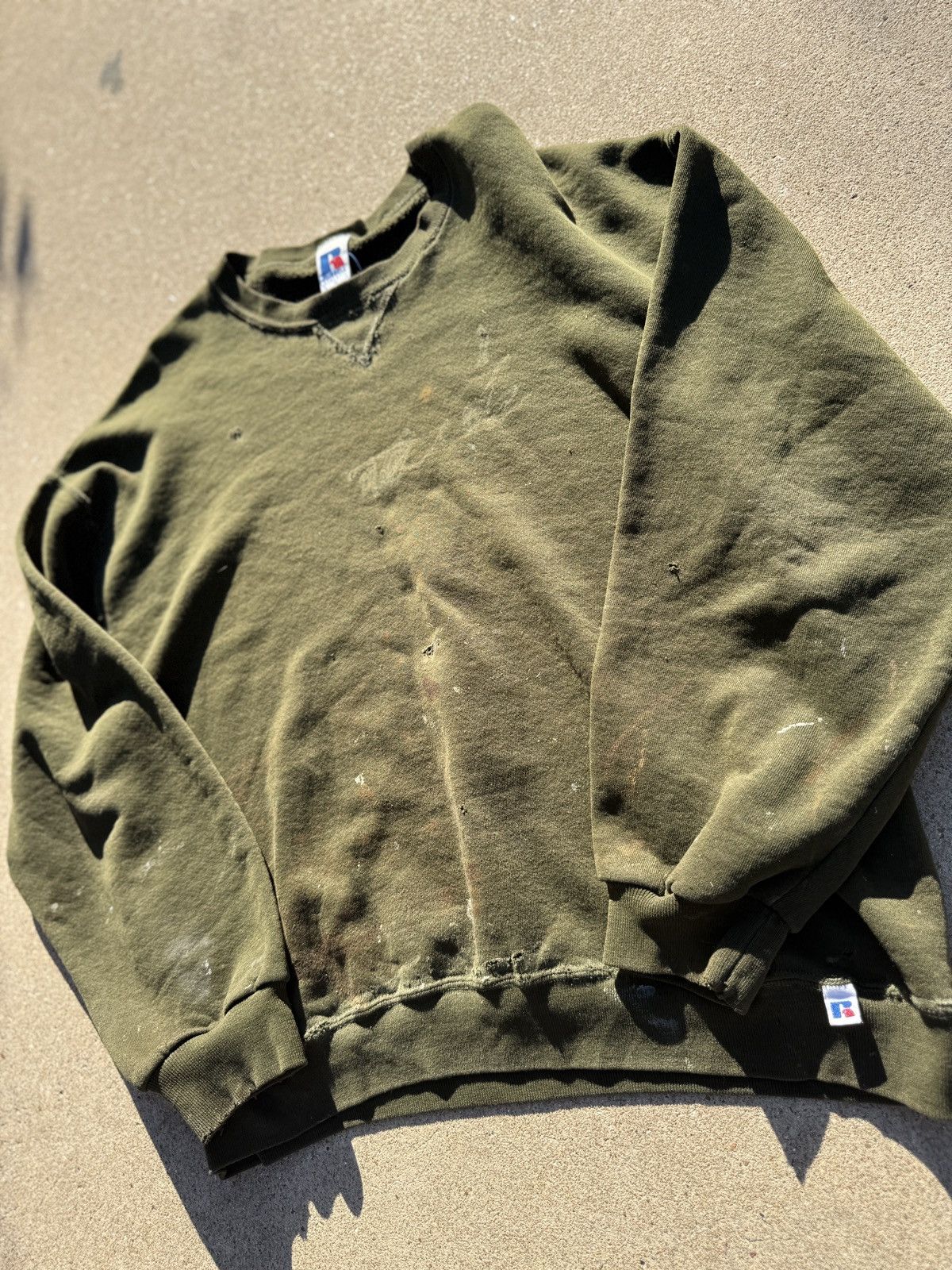 Russell Athletic 90s Distressed Russell Athletic Crewneck Size US XL / EU 56 / 4 - 2 Thumbnail