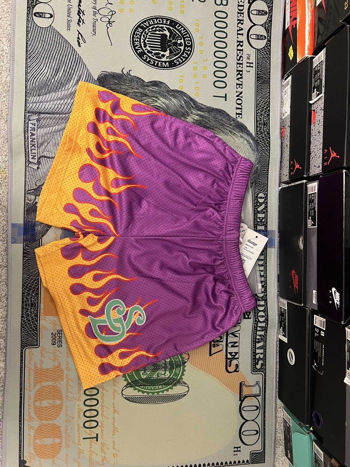 Other Snow Day Shorts Size US 34 / EU 50 - 1 Thumbnail
