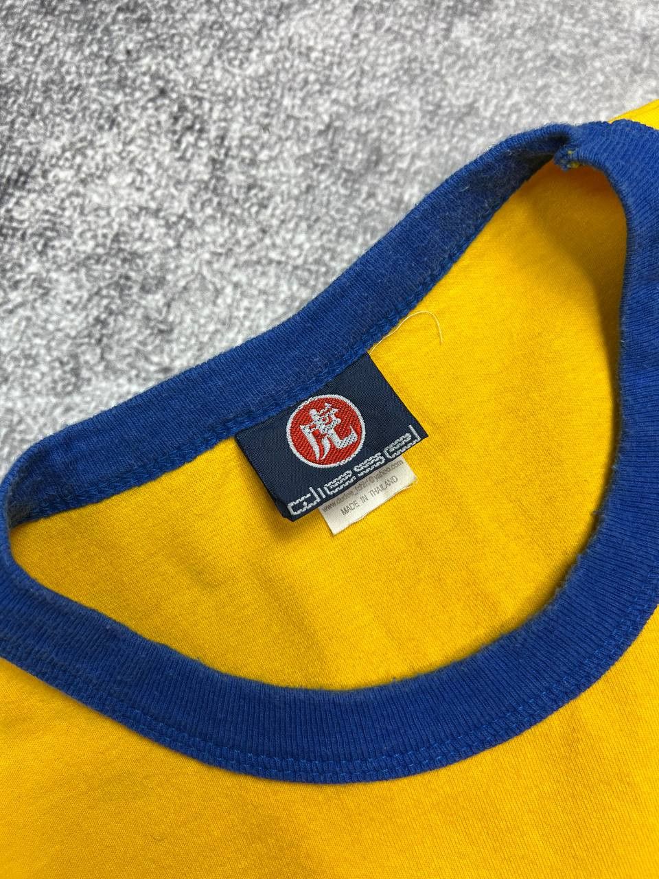 Diesel Vintage Diesel Japanese 90S Big Logo Streetwear Size US L / EU 52-54 / 3 - 10 Thumbnail