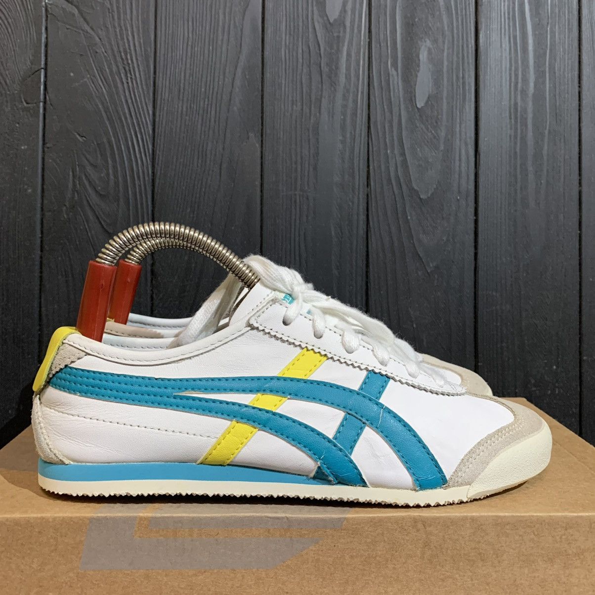 Asics Asics Onitsuka Tiger Size 38 EU 7 US 24 cm Size US 8 / IT 38 - 1 Thumbnail