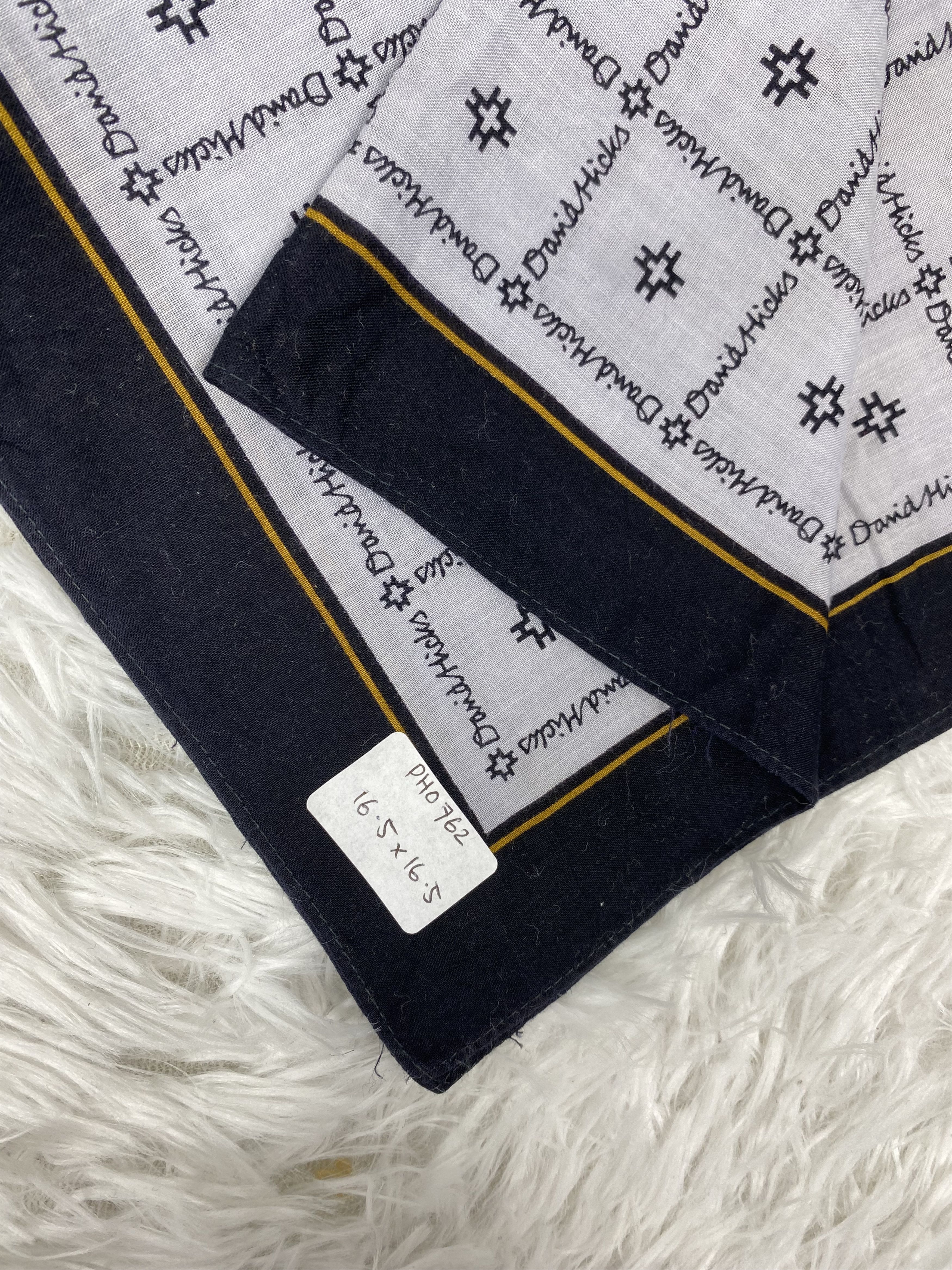 Vintage Vintage Danial Hicks Handkerchief Neckerchief PH0762 Size ONE SIZE - 2 Thumbnail