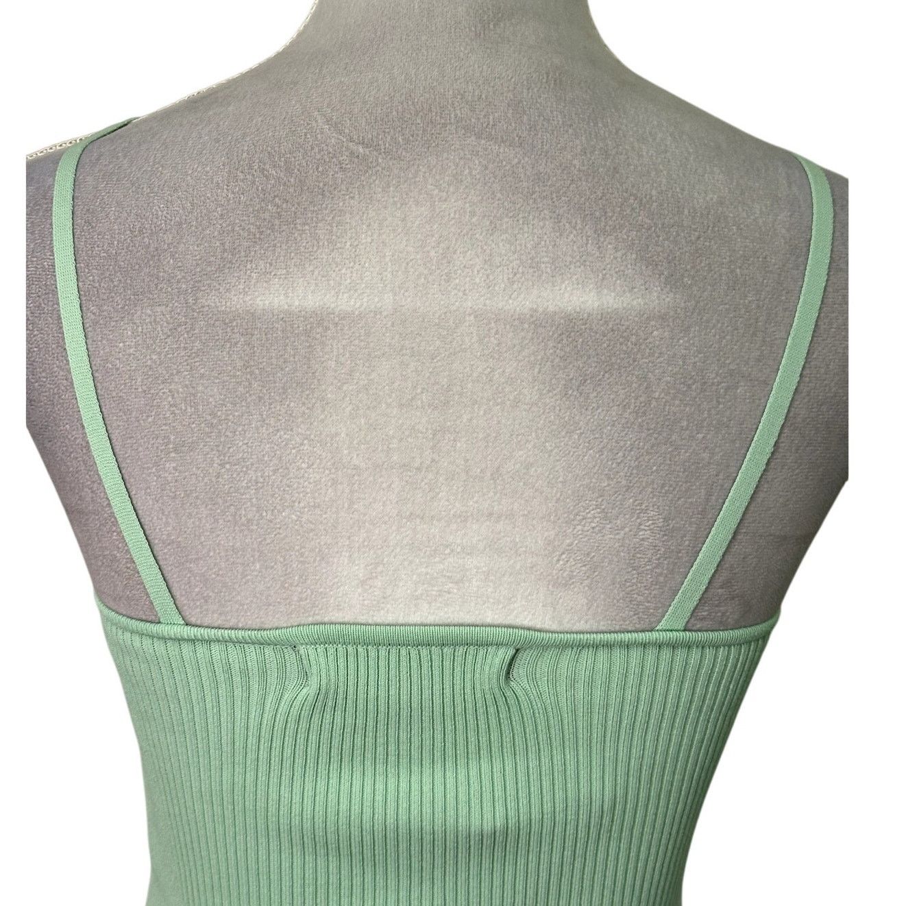 Other Vero Moda Top Helena Ribbed Cropped Halter Mint Green XS NWT Size XS / US 0-2 / IT 36-38 - 6 Thumbnail