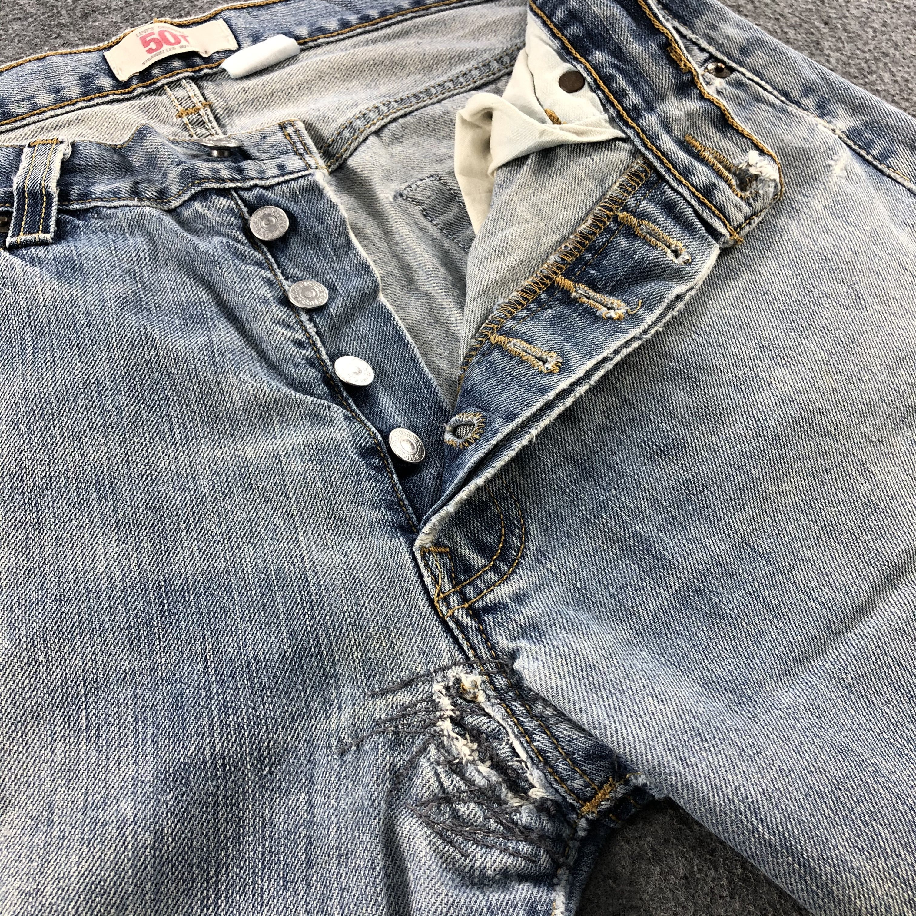 Levi's Light Wash Vintage Levis 501 Jeans-J1127 Size US 33 - 8 Thumbnail