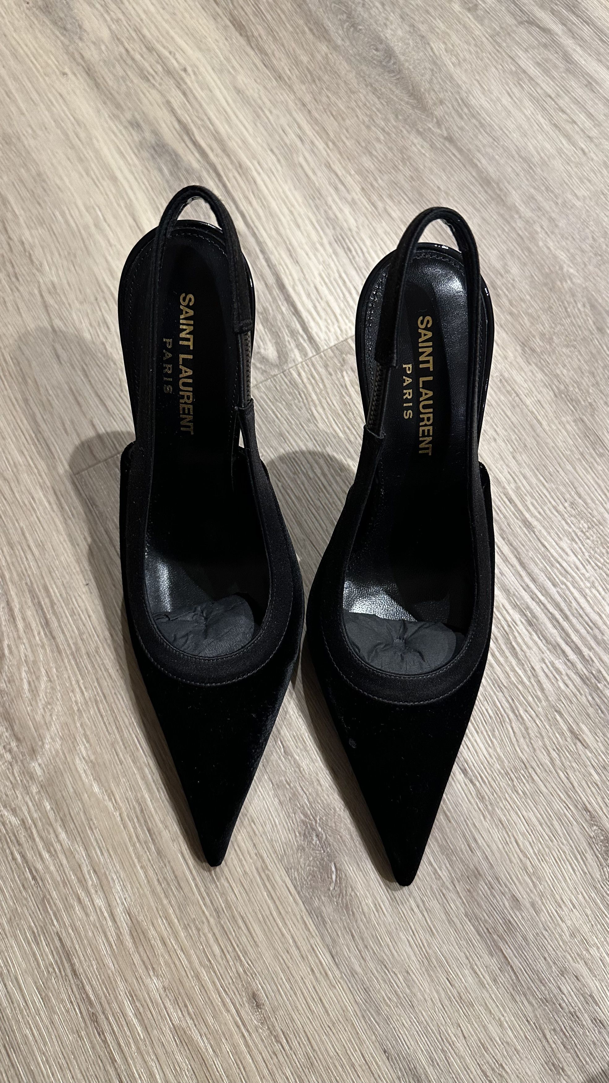 Saint Laurent Paris Saint Laurent Victoire Slingback Pumps in Velvet Size US 7 / IT 37 - 3 Thumbnail