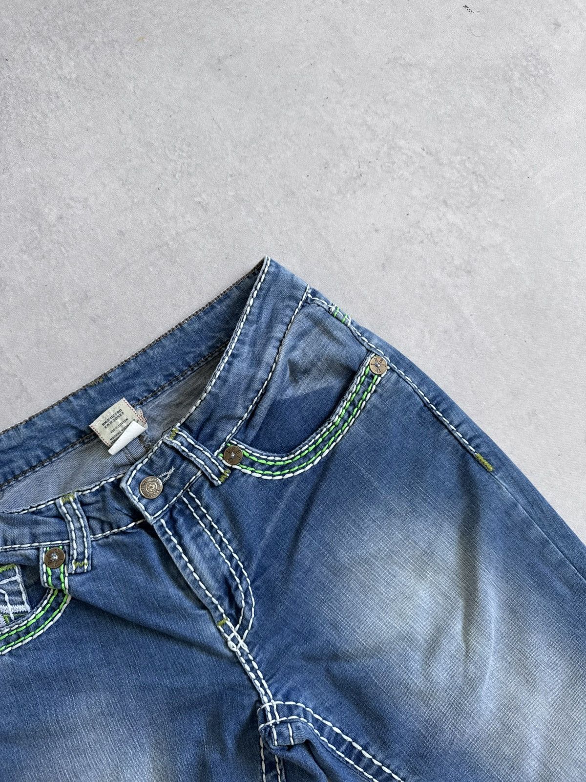 True Religion Vintage True Religion U.S.A Y2K Denim Slim Unisex Shorts Size US 31 - 9 Thumbnail