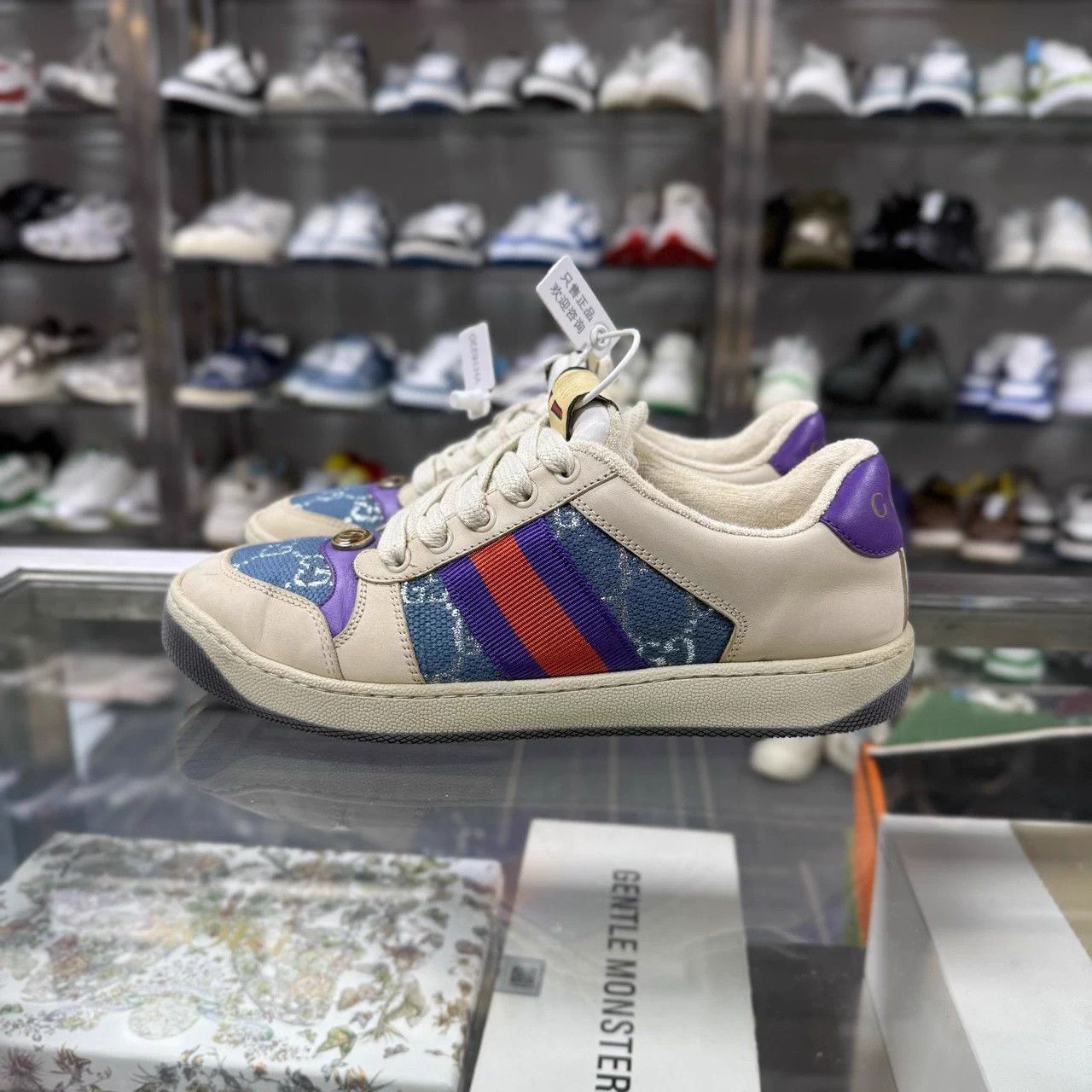 Gucci Gucci 'Dirty' Sneakers Original Box EUR 37 Size US 6 / IT 36 - 3 Thumbnail