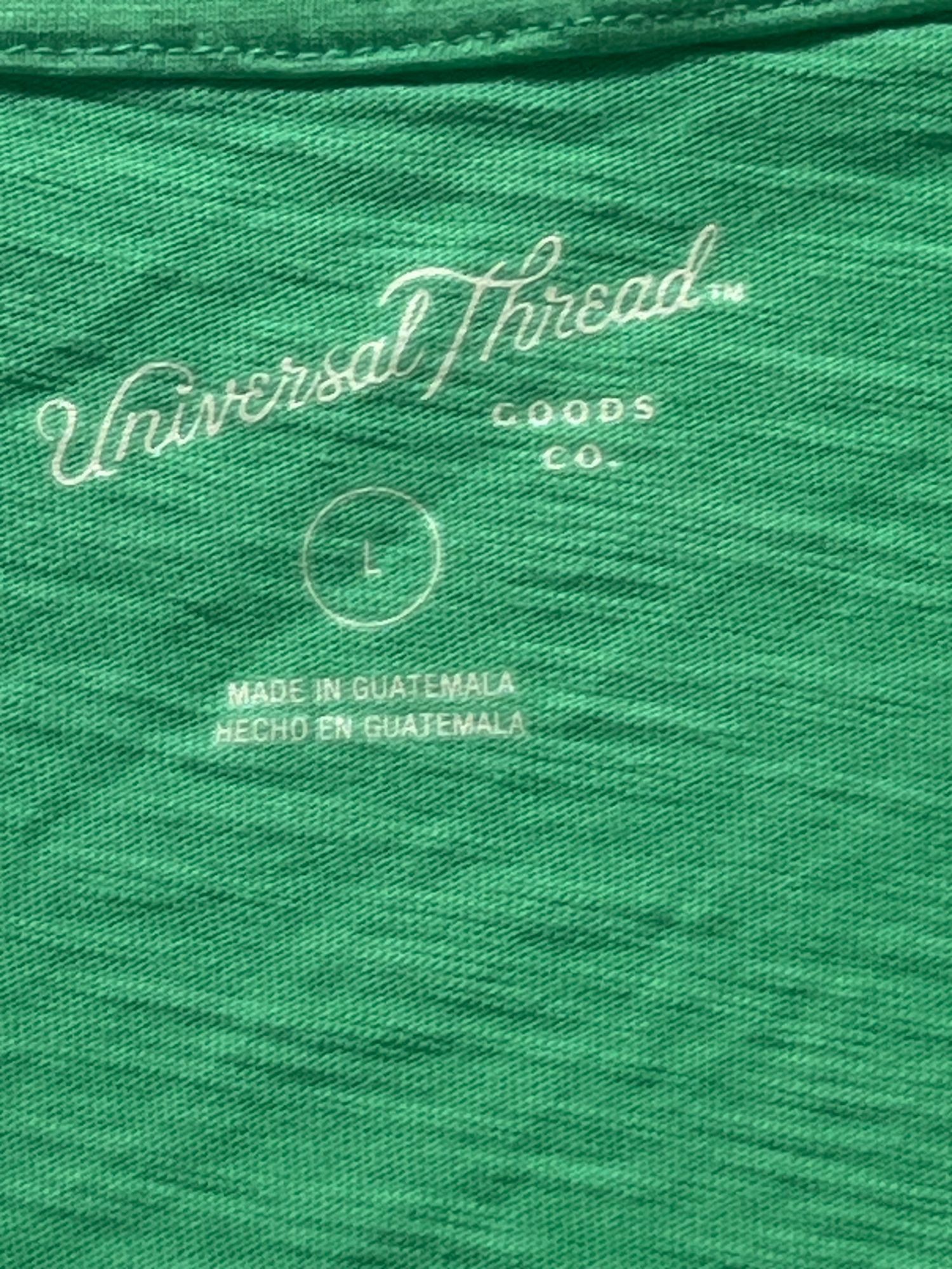 Other Universal Thread - Women's Fitted V-Neck Short Sleeve T-Shir Size L / US 10 / IT 46 - 11 Thumbnail