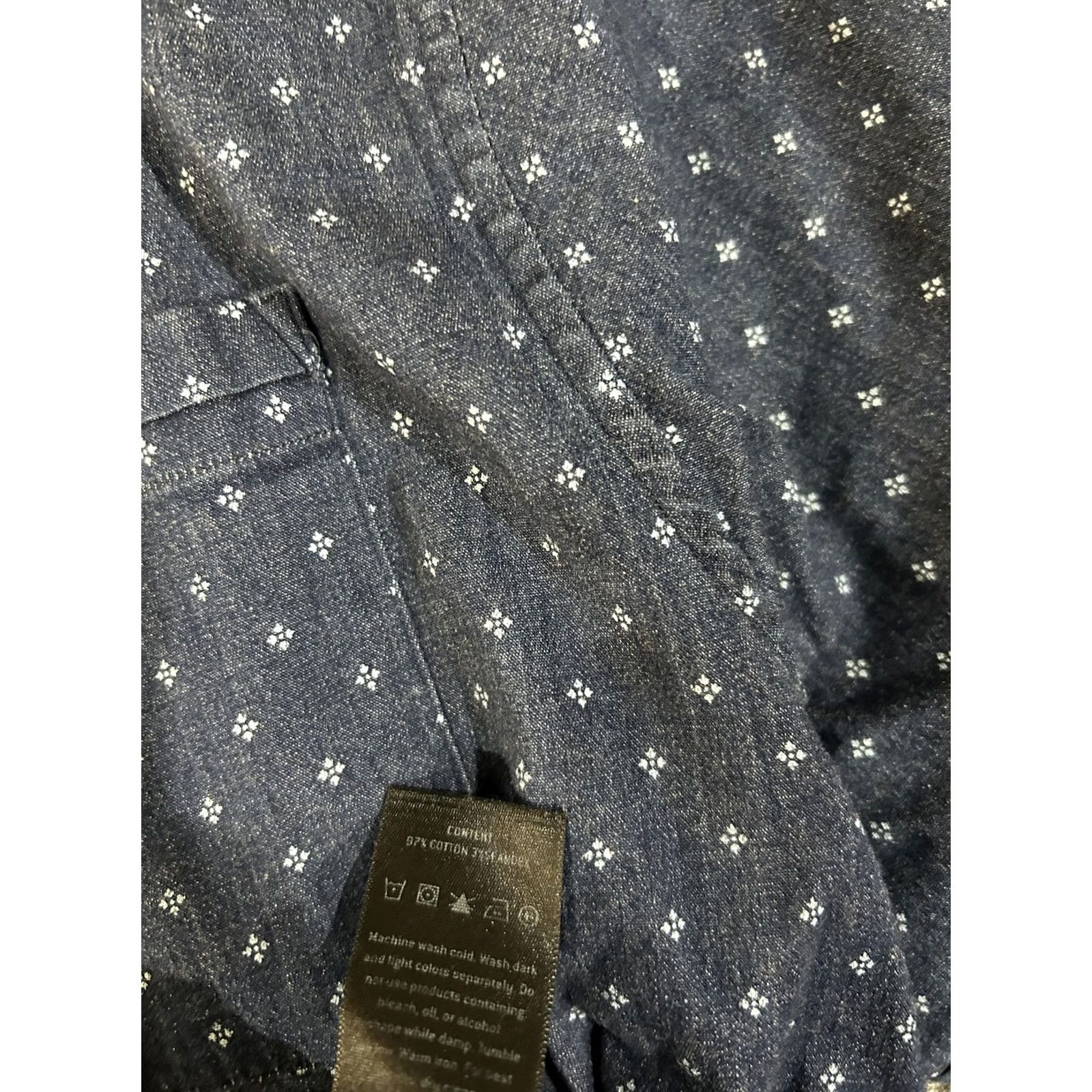 Vintage 7 Diamonds Shirt Mens XL Blue Denim Geometric Short Sleeve Button Up Stretch Size US XL / EU 56 / 4 - 6 Thumbnail
