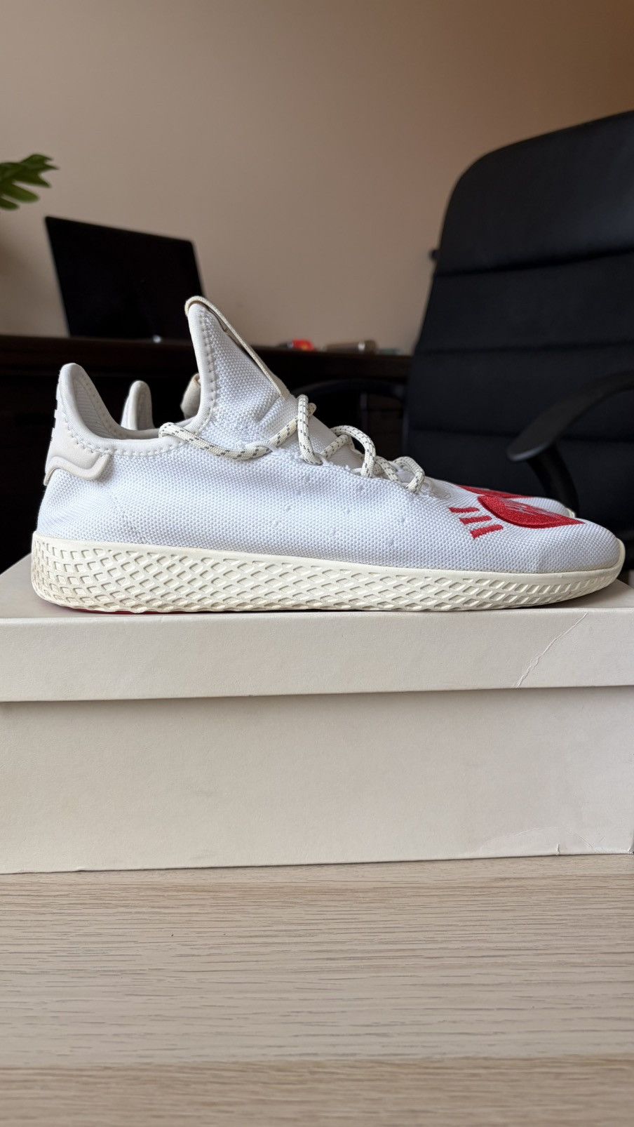 Adidas × Pharrell Adidas x Pharrell Williams Tennis HU Human Made White US 8 Size US 8 / EU 41 - 4 Thumbnail