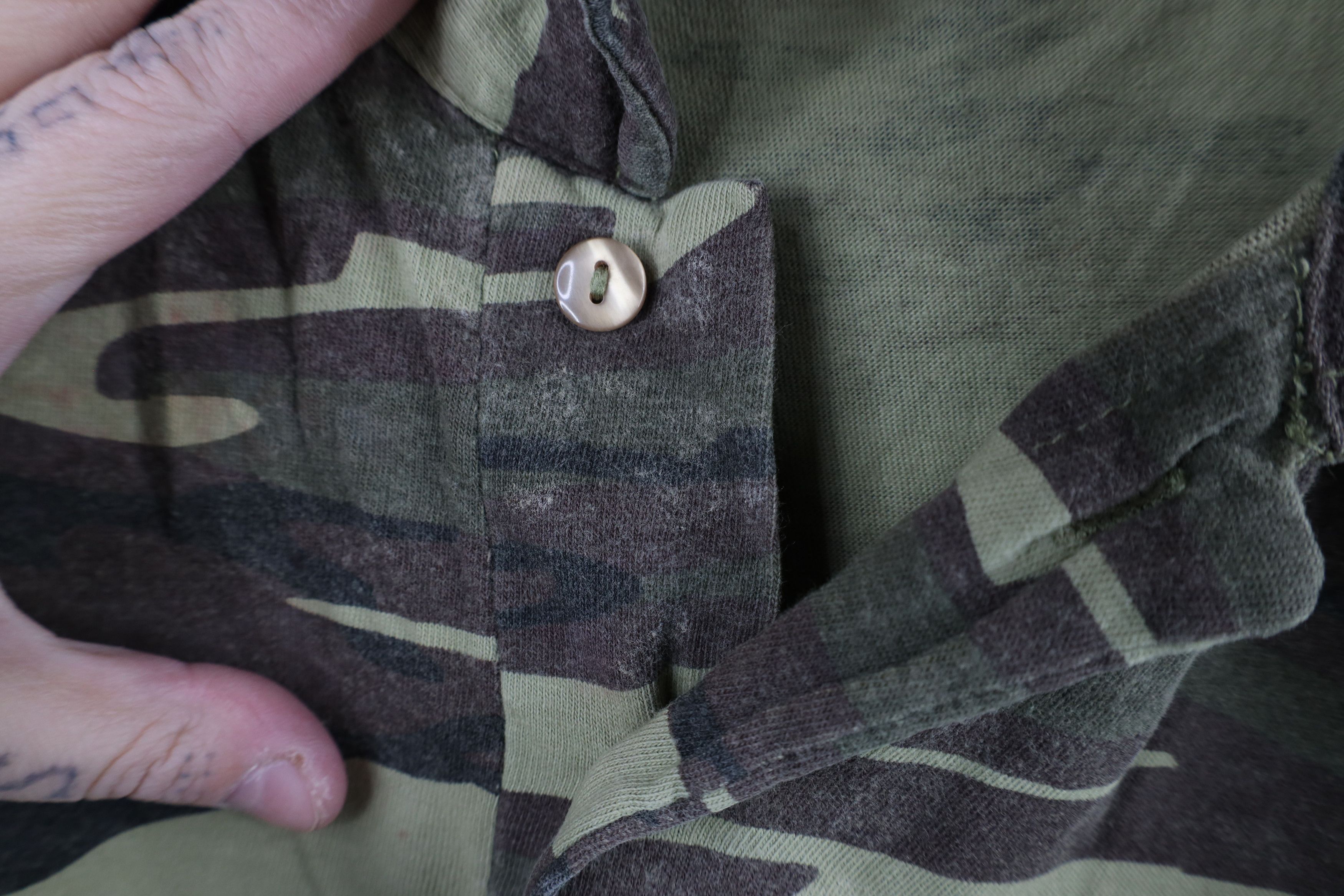 Vintage Vintage 90s Streetwear Camouflage Short Sleeve Polo Shirt Size US XXL / EU 58 / 5 - 5 Thumbnail