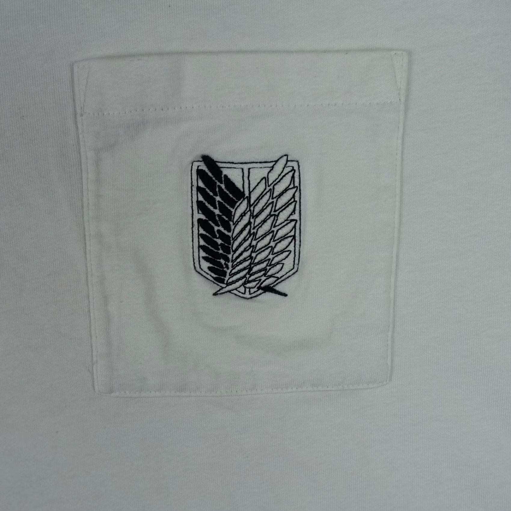 Uniqlo Uniqlo Attack On Titan Shirt Mens XL White Mikasa Graphic Tee Anime Manga Short Sleeve Crew Neck Size US XL / EU 56 / 4 - 3 Thumbnail