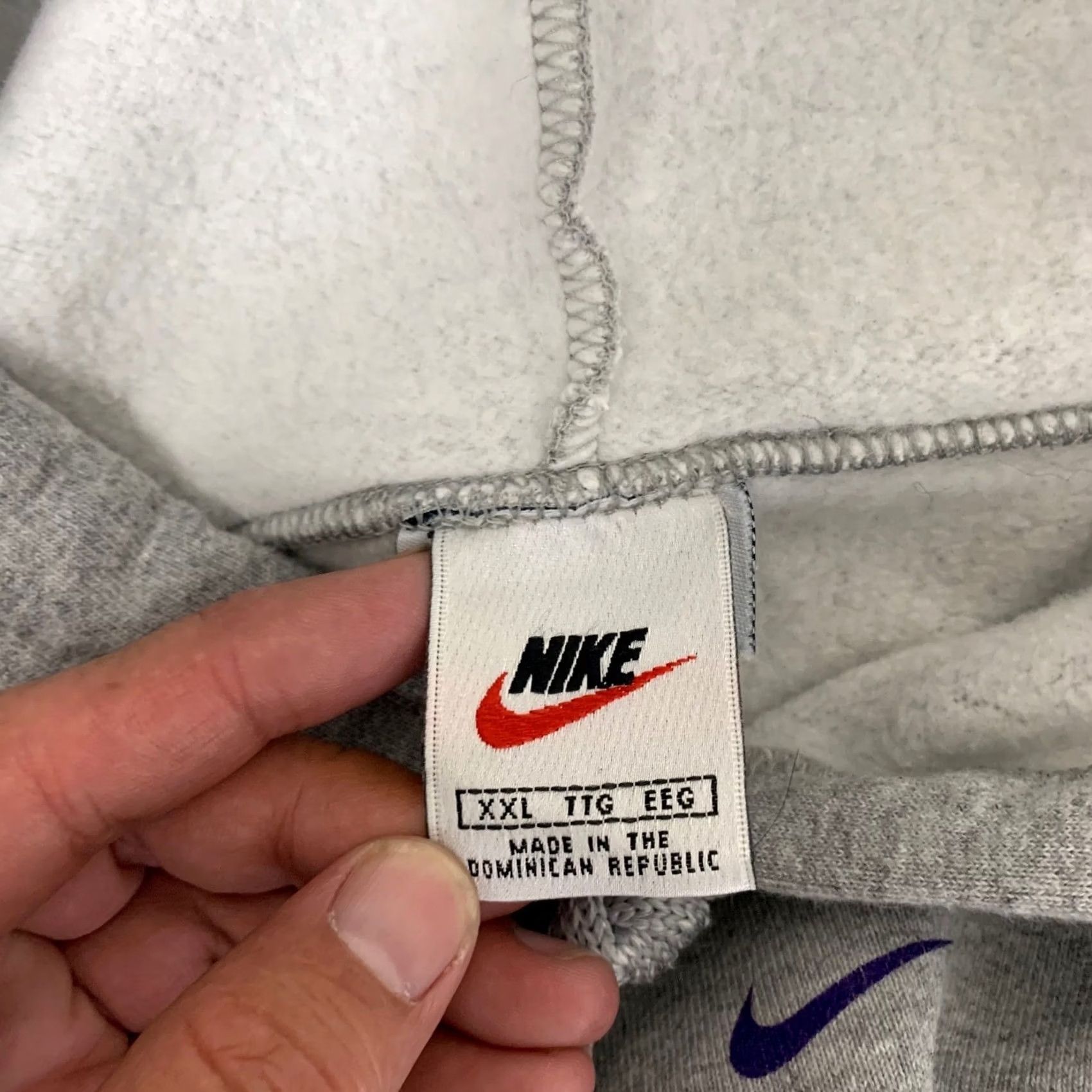 Nike VINTAGE Nike Los Angeles Lakers Hoodie Mens XXL Grey NBA Pullover Length +6 Size US XXL / EU 58 / 5 - 3 Thumbnail