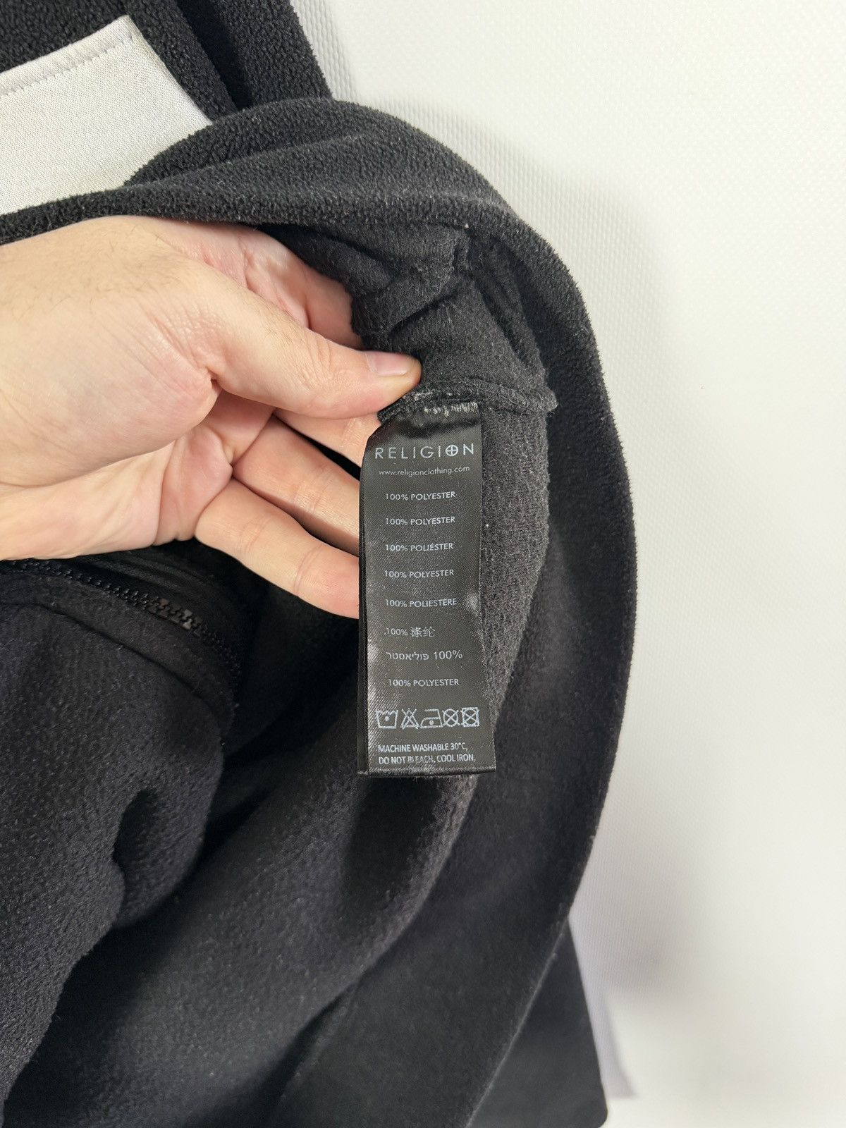 Vintage Religion Full Zip Fleece Jacket Vintage Streetwear Size S Size US S / EU 44-46 / 1 - 9 Thumbnail