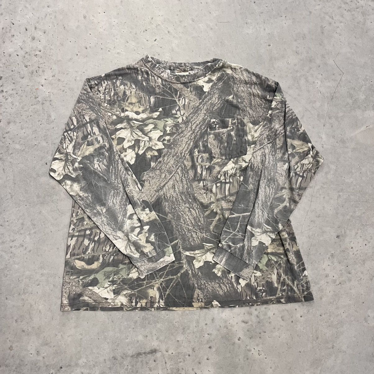 Realtree × Vintage Vintage Long sleeve Camo T shirt Pocket Tee XXL Realtree Y2K Size US XXL / EU 58 / 5 - 1 Thumbnail