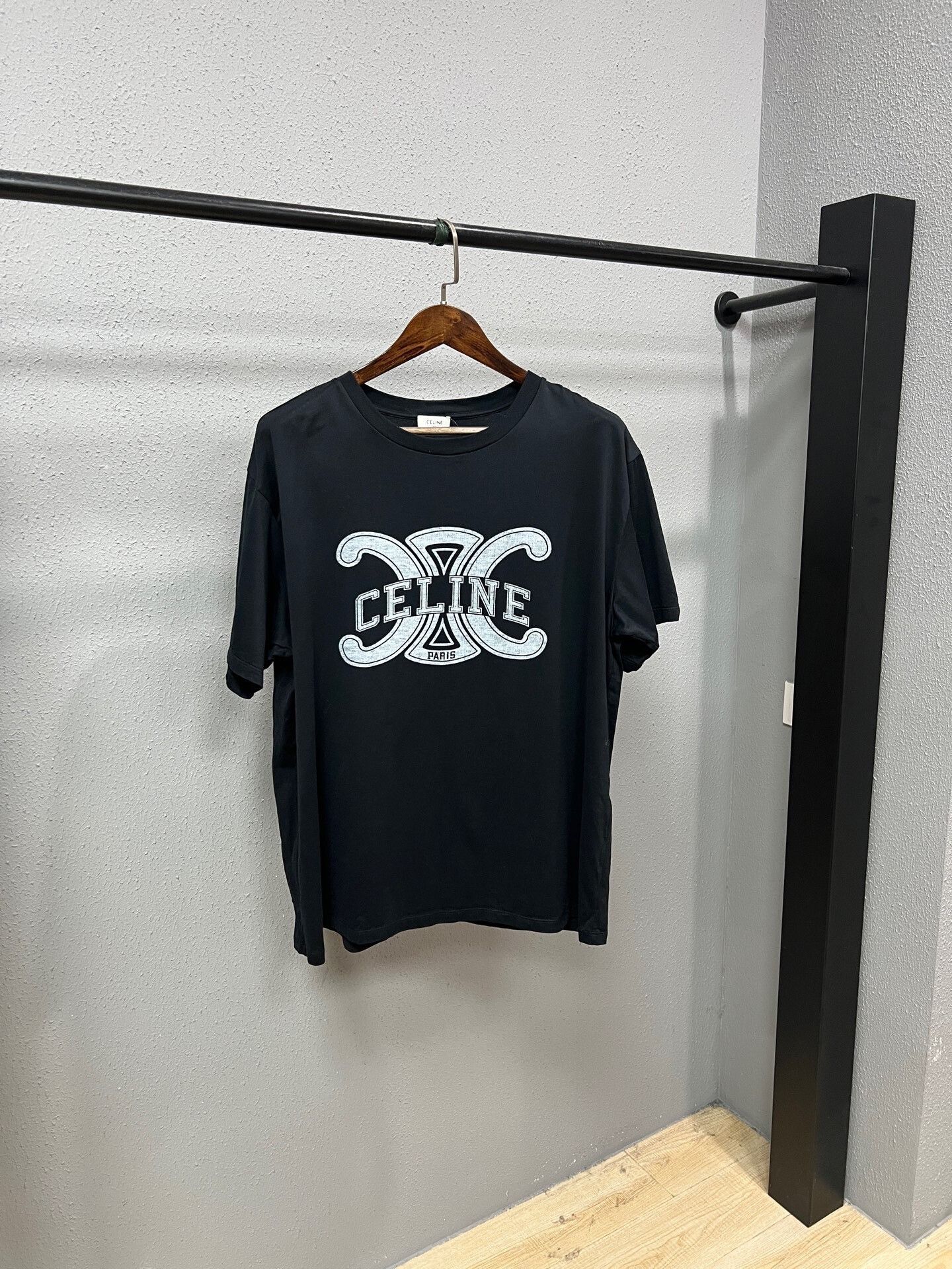Celine Celine Black Short Sleeve Logo T-Shirt Size US XL / EU 56 / 4 - 1 Thumbnail