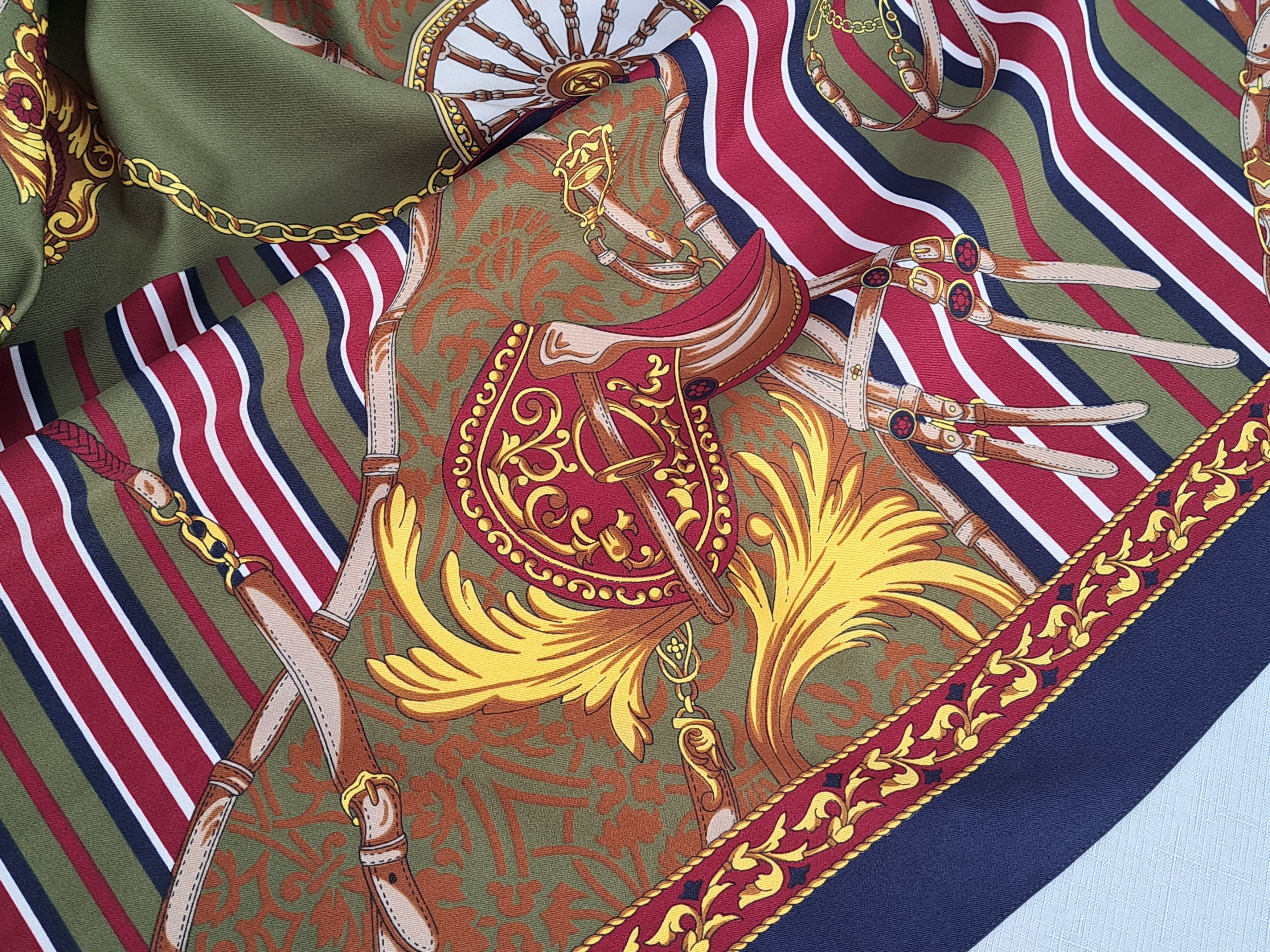 Pierre Balmain Pierre Balmain hunting motif square scarf. Size ONE SIZE - 4 Thumbnail