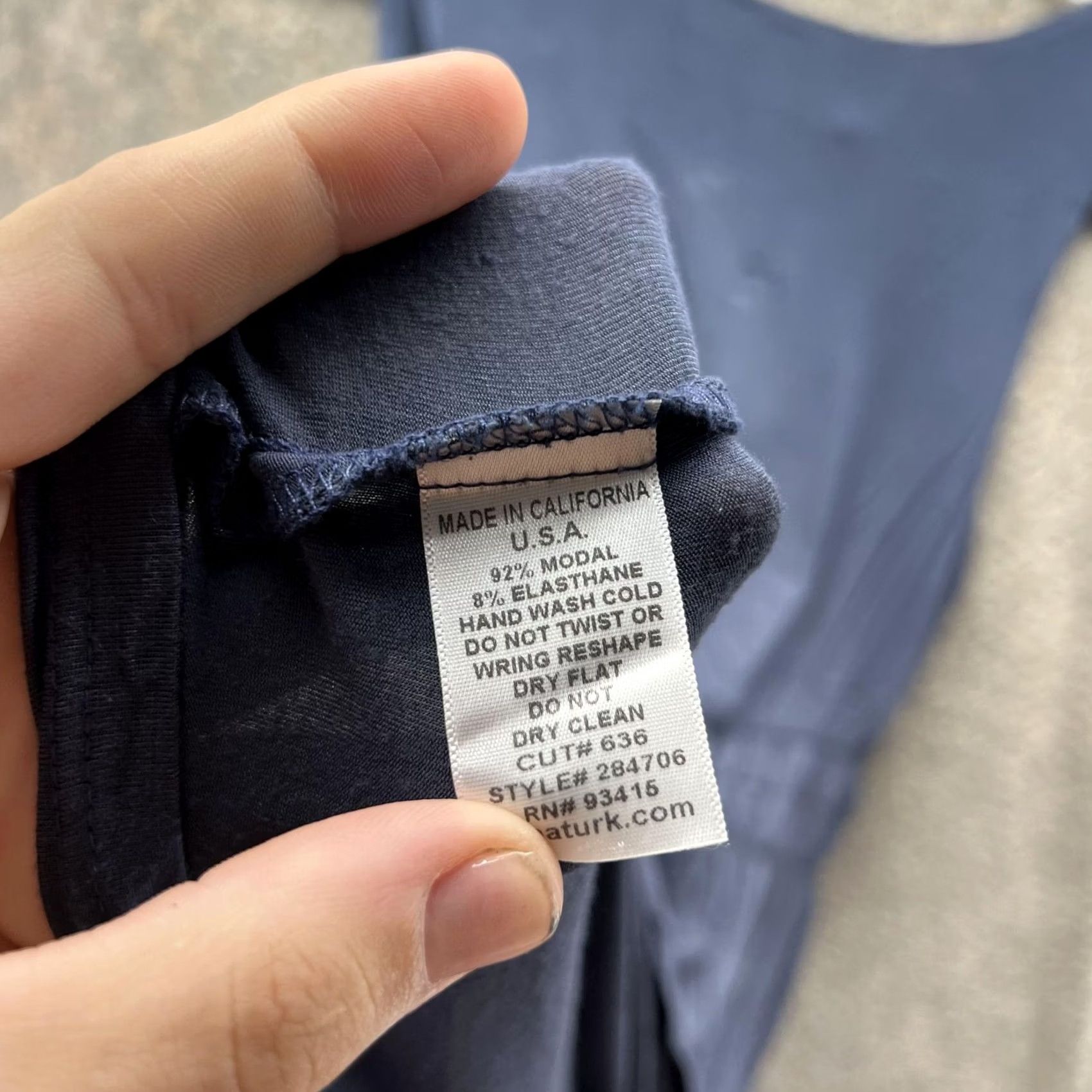 Trina Turk VINTAGE Trina Turk Tank Top Womens Small Blue Modal V-Neck Sleeveless Empire Waist Soft Size S / US 4 / IT 40 - 3 Thumbnail