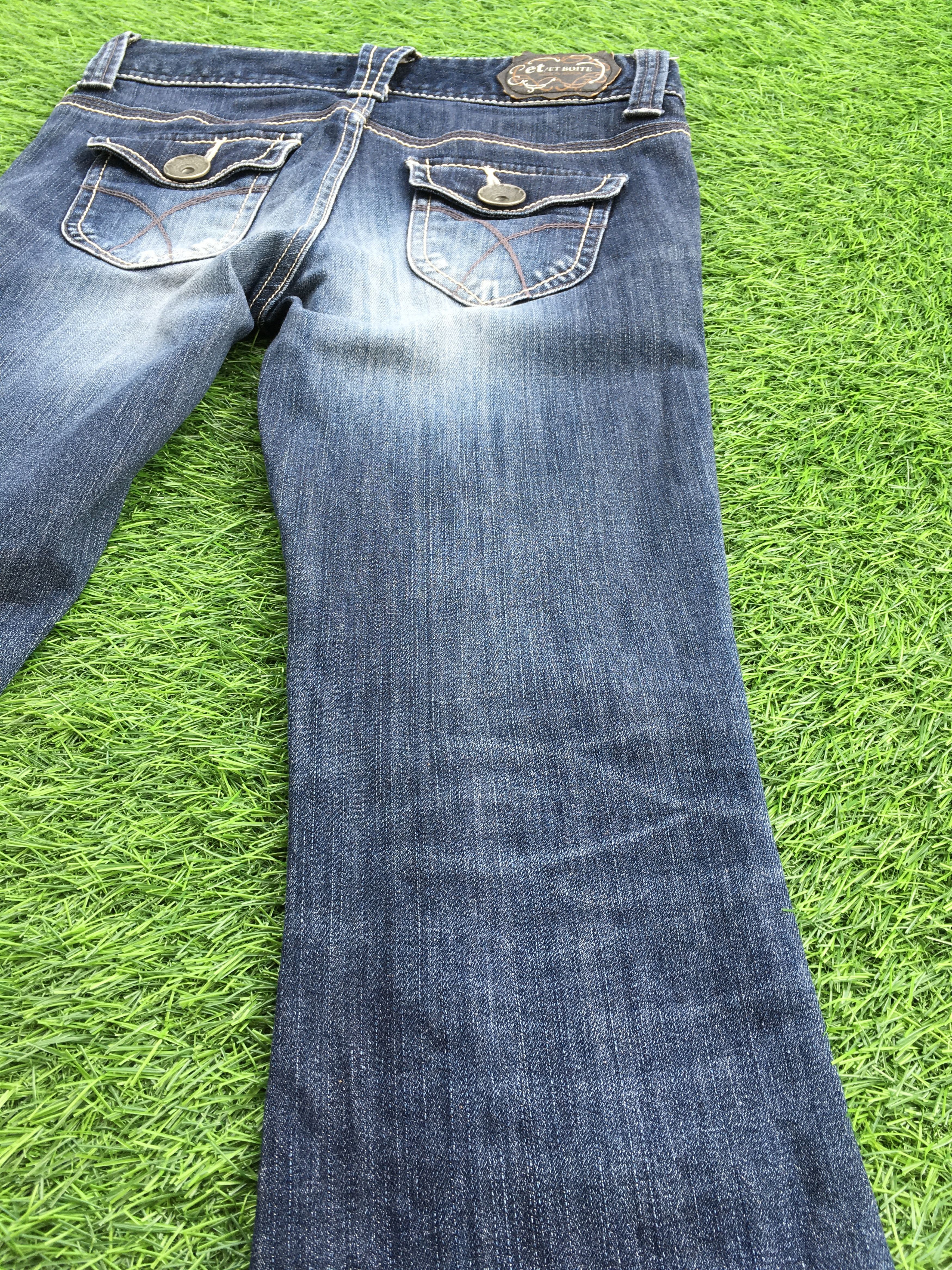 Japanese Brand Japanese Blue Flared Jeans Distressed Jeans D-1177 Size 25" / US 0 / IT 36 - 7 Thumbnail