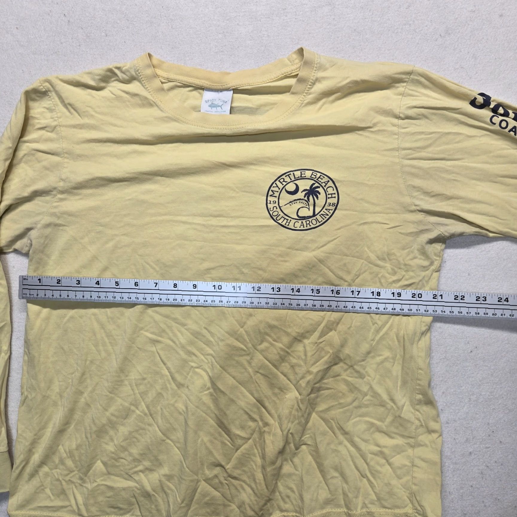 Vintage Spicy Tuna Shirt Men L Yellow Myrtle Beach South Carolina SC Tee T-Shirt Adult Size L Size US L / EU 52-54 / 3 - 4 Thumbnail