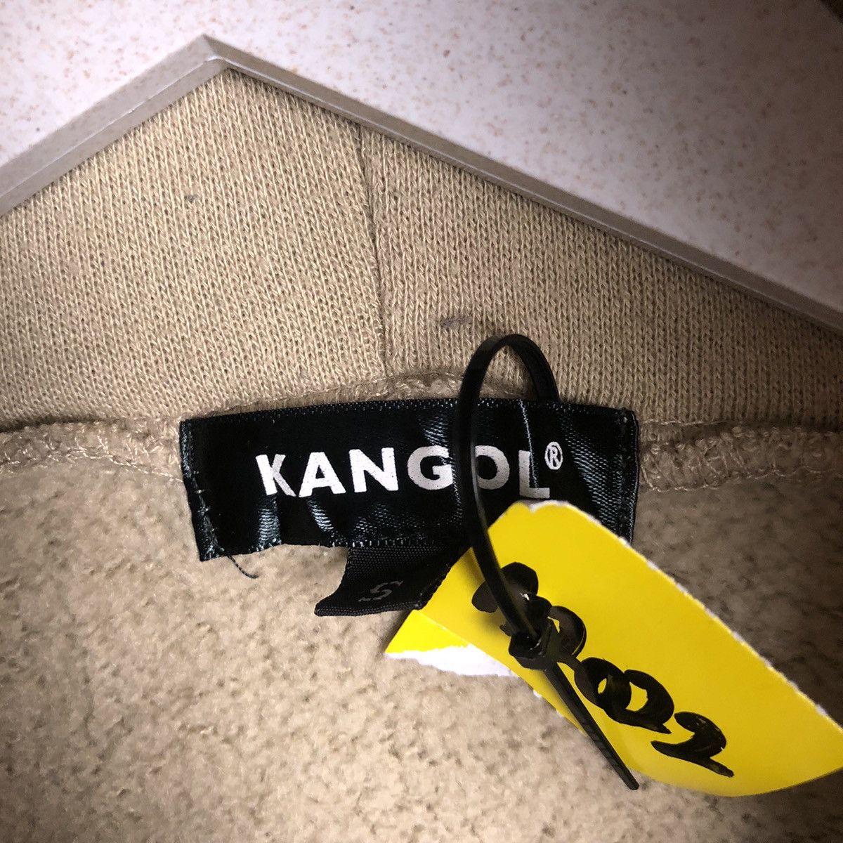 Kangol Kangol Cream baggie Hoodie #A2022 Size US M / EU 48-50 / 2 - 10 Thumbnail