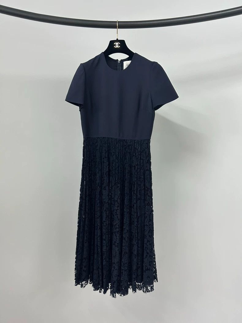 Valentino Valentino A lace patchwork dress Size XS / US 0-2 / IT 36-38 - 1 Thumbnail