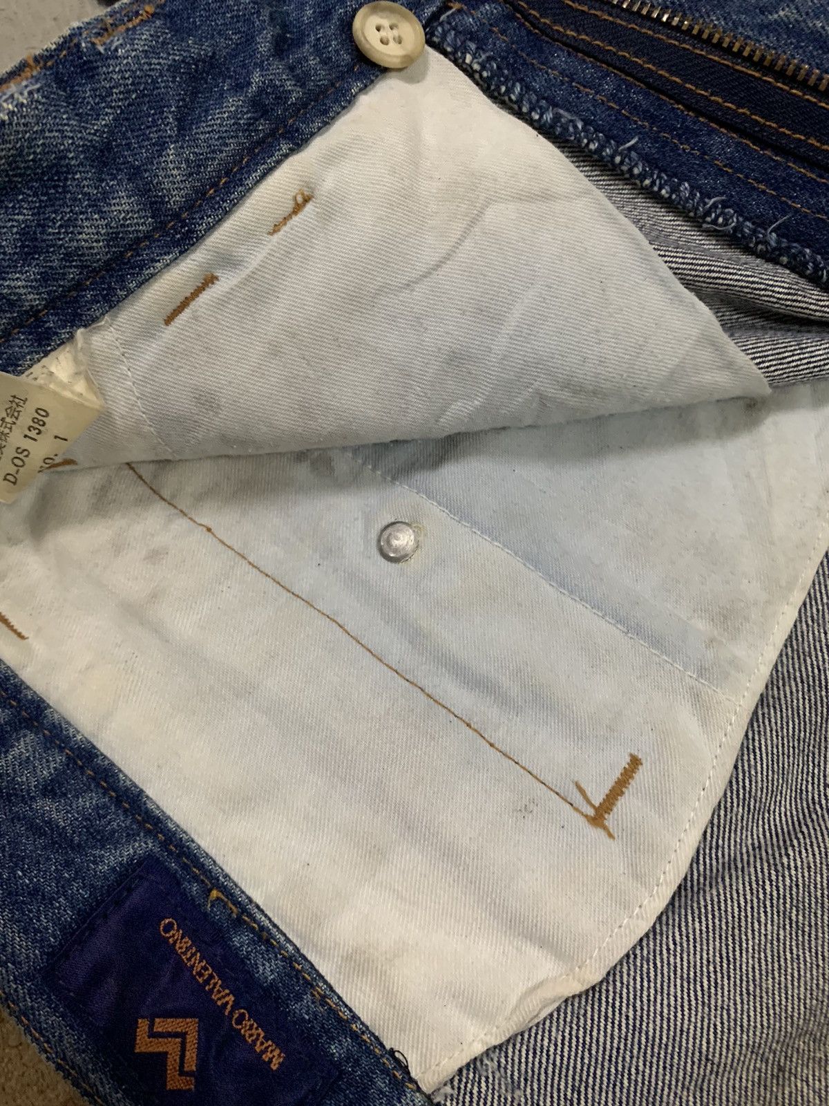 Valentino Vintage Mario Valentino Mud Washed Baggy Distressed Jeans Size US 32 / EU 48 - 13 Thumbnail