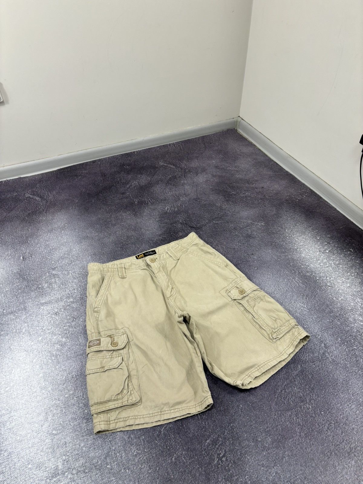 Lee Vintage Lee Y2K American Hype Utility Baggy Cargo Shorts Size US 32 / EU 48 - 3 Thumbnail