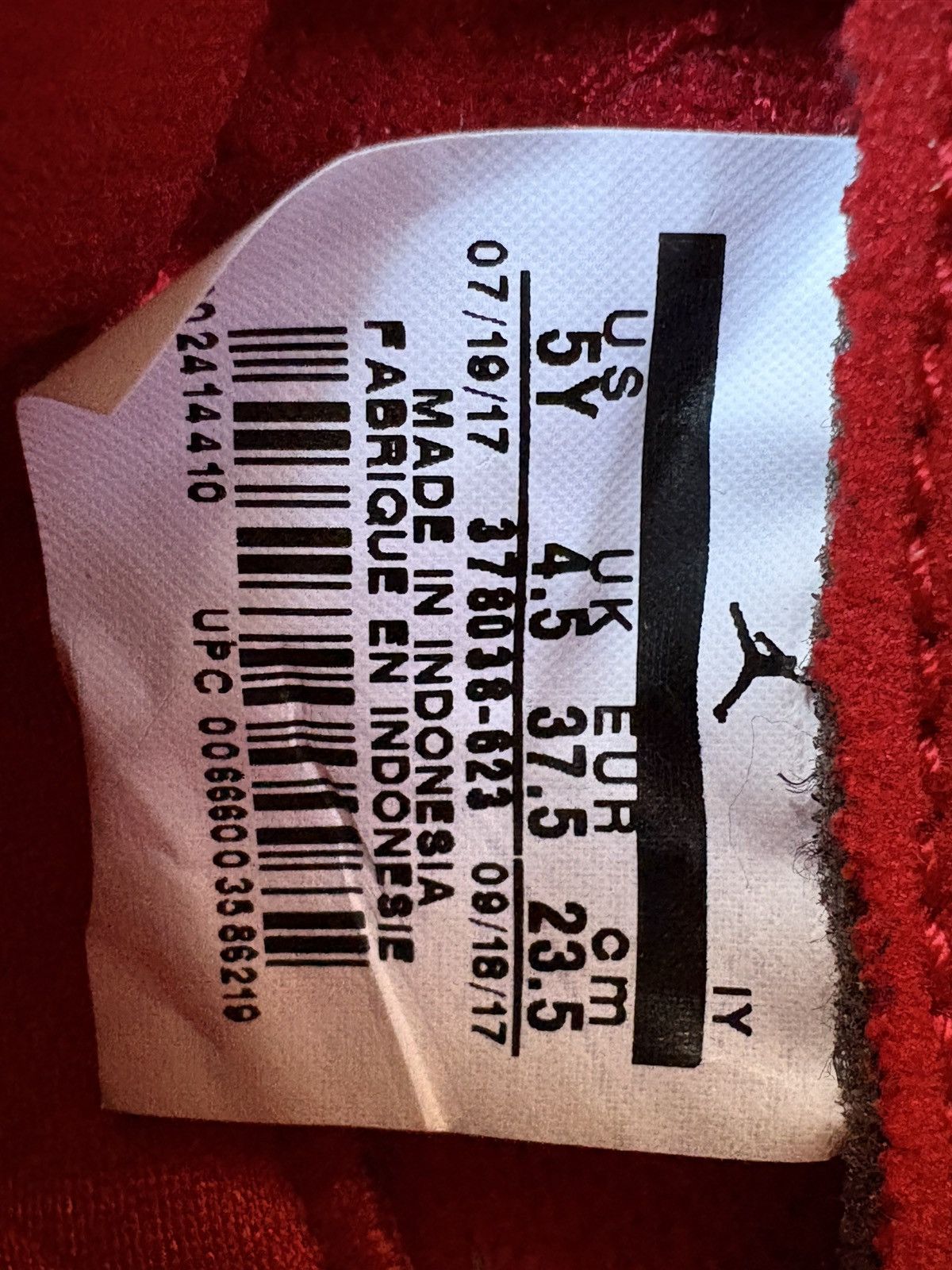 Jordan Brand Jordan 11 Retro “Win Like 96” Size 5Y (GS) Size US 5 / EU 37 - 9 Thumbnail