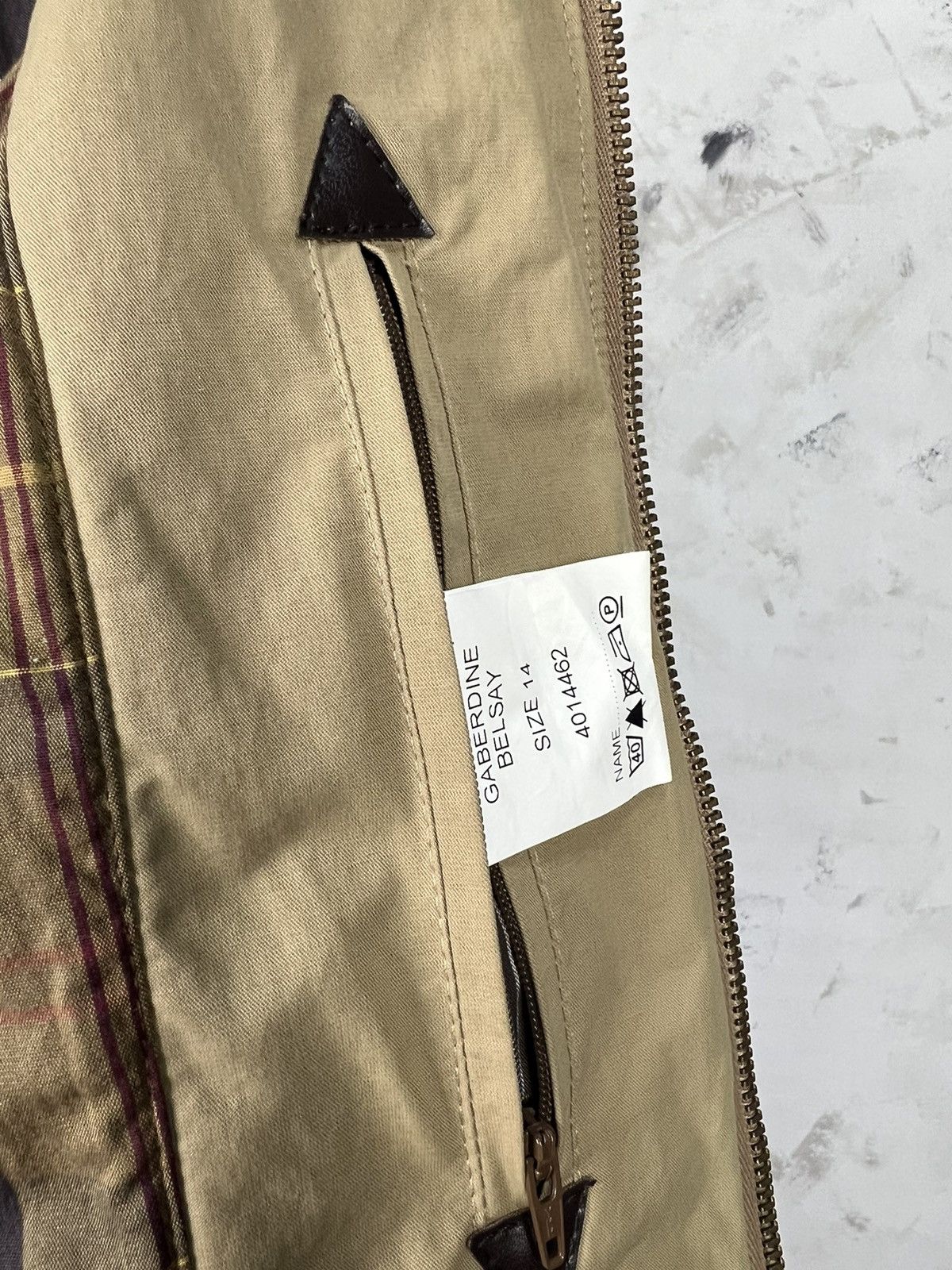 Barbour Barbour Gaberdine Belsay Trench Coat Size UK 14 USA 10 Size L / US 10 / IT 46 - 10 Thumbnail