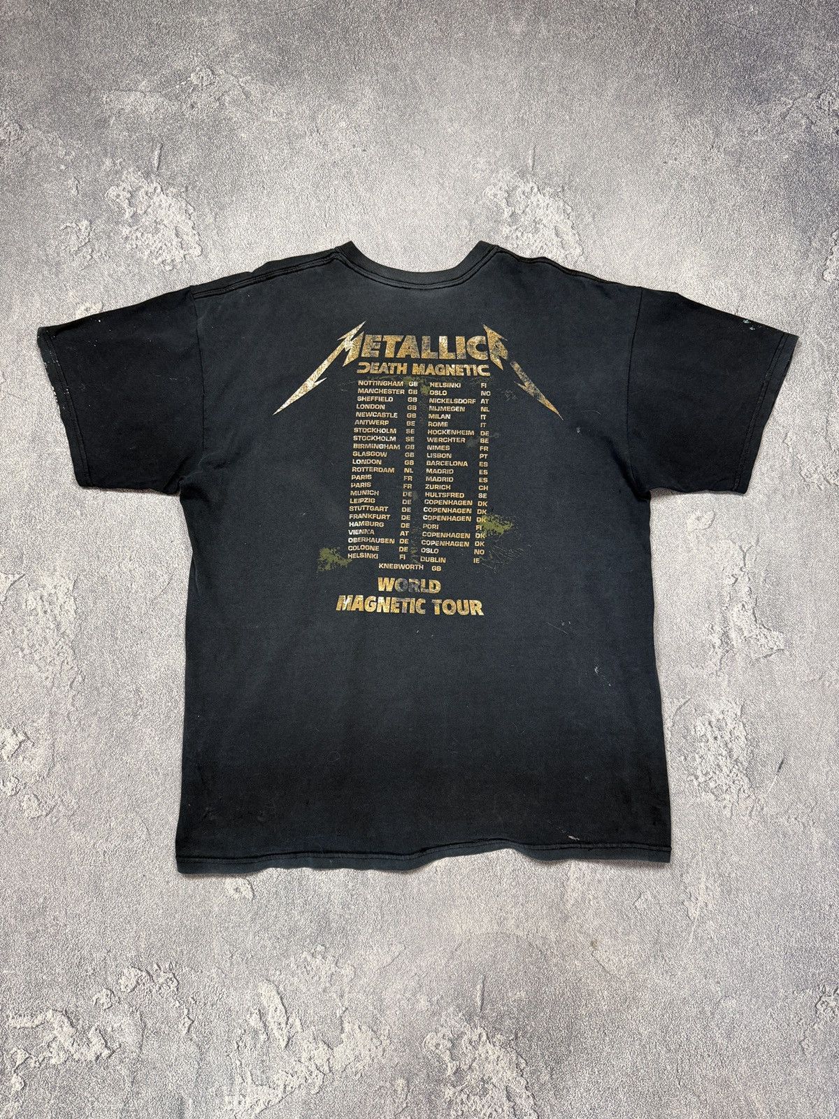 Band Tees Vintage Y2k Metalica Band tee Size US XL / EU 56 / 4 - 2 Thumbnail