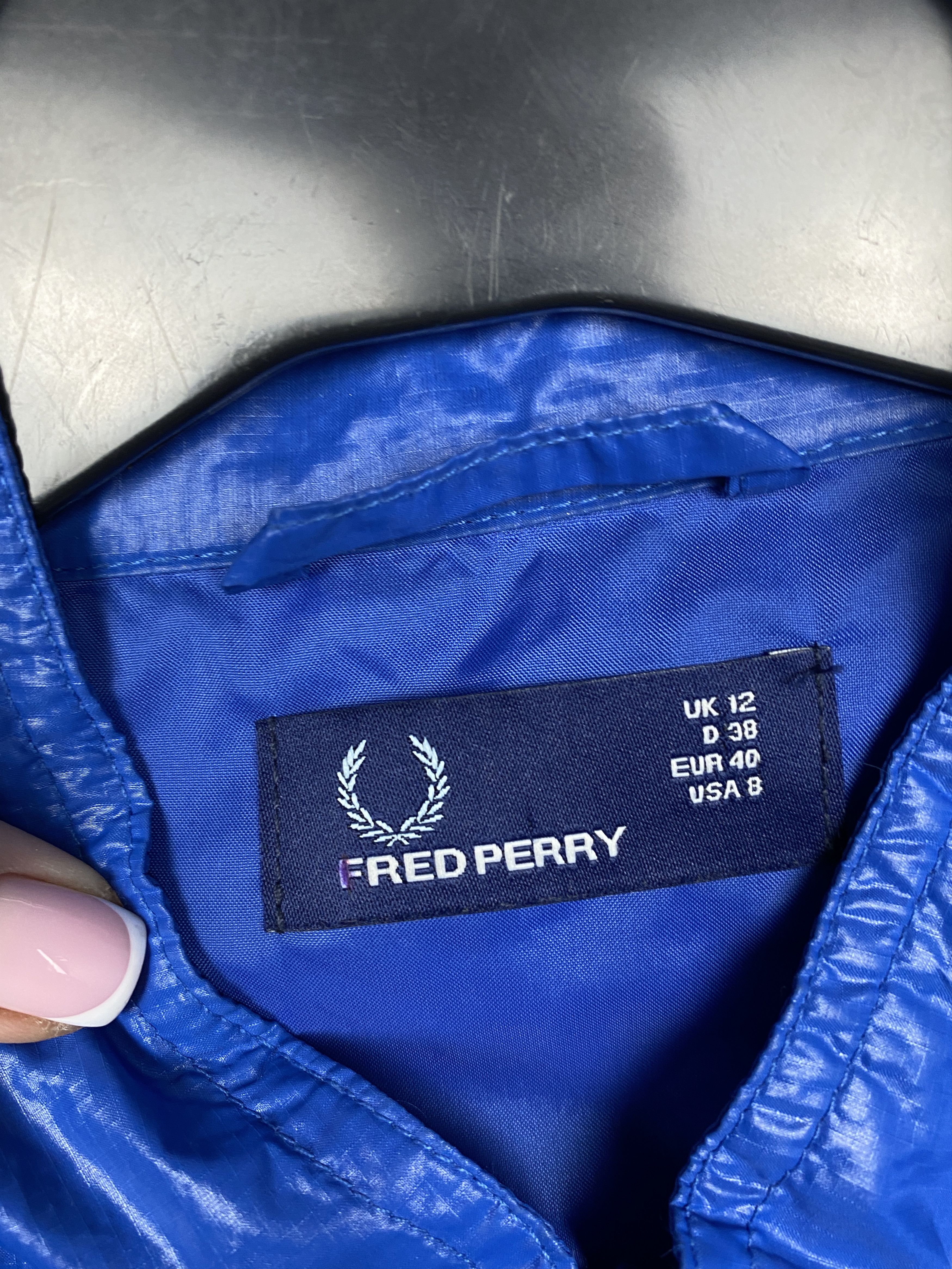 Fred Perry Fred Perry Vintage Womens Nylon Jacket Y2K Size M / US 6-8 / IT 42-44 - 5 Thumbnail
